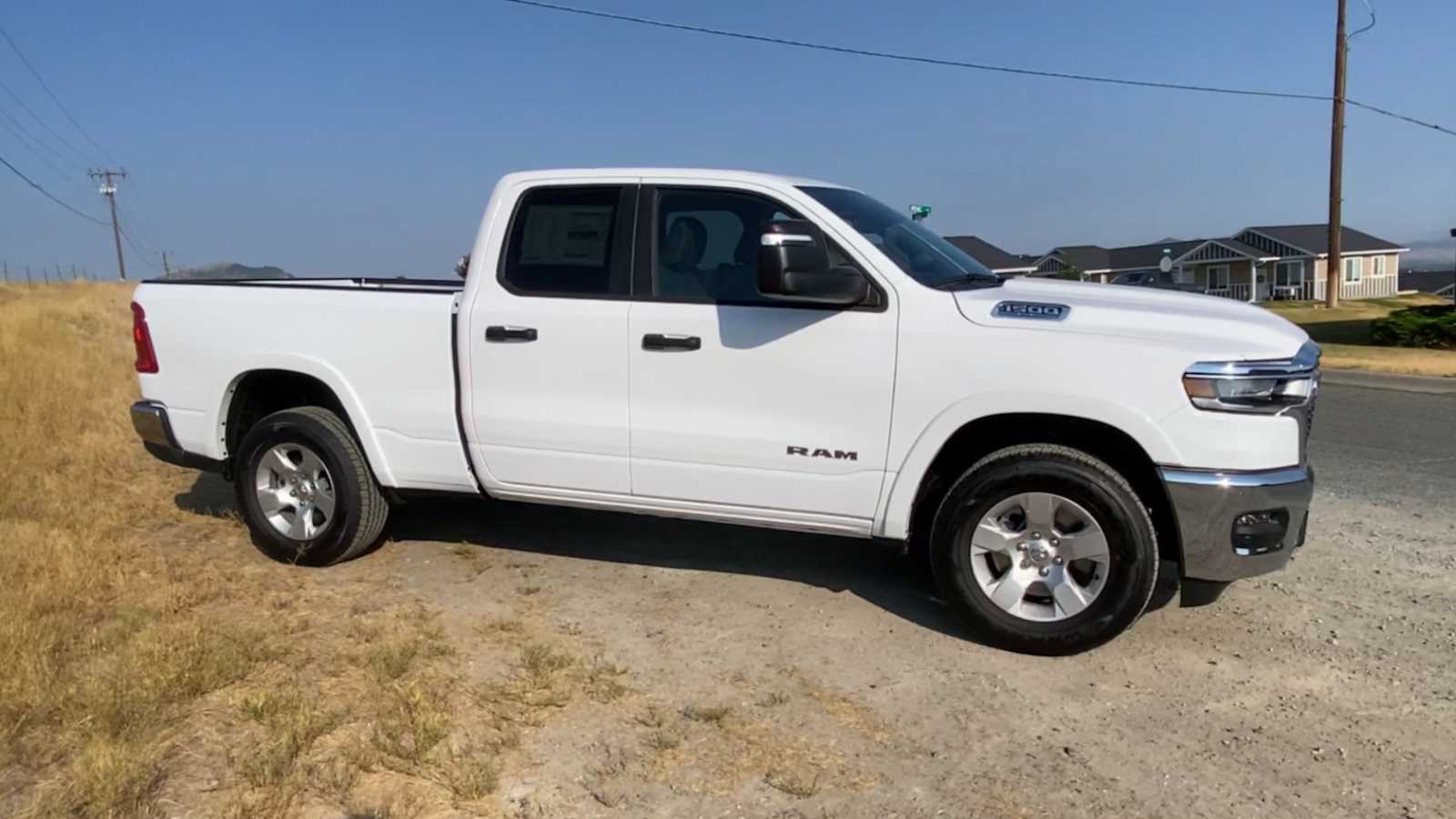 2025 Ram 1500 Big Horn 4x4 Quad Cab 64 Box 2