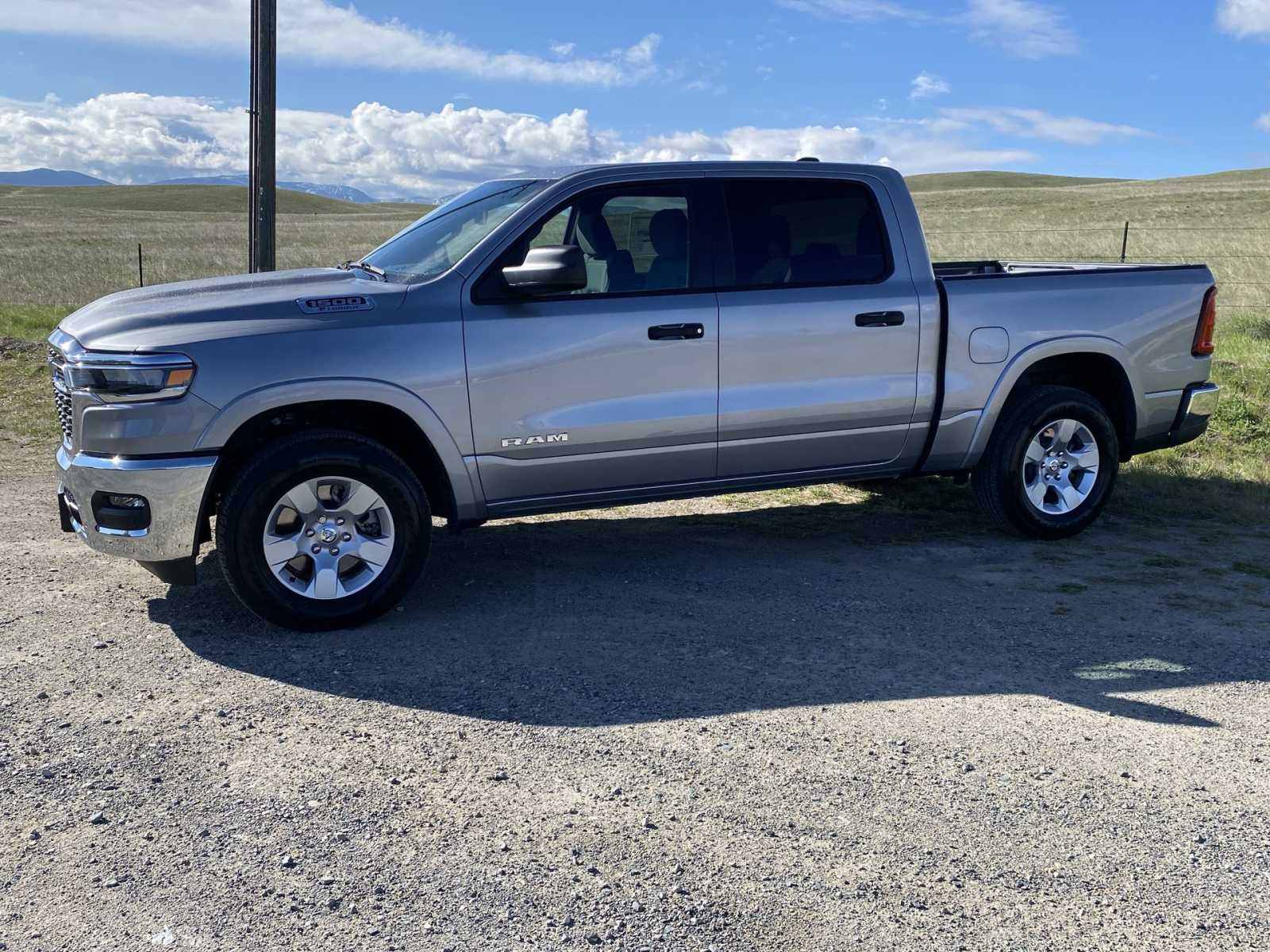 2025 Ram 1500 Big Horn 4x4 Crew Cab 57 Box 10