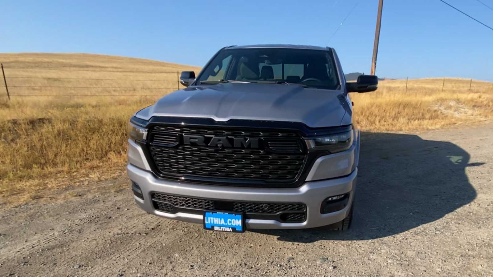 2025 Ram 1500 Big Horn 4x4 Crew Cab 57 Box 3