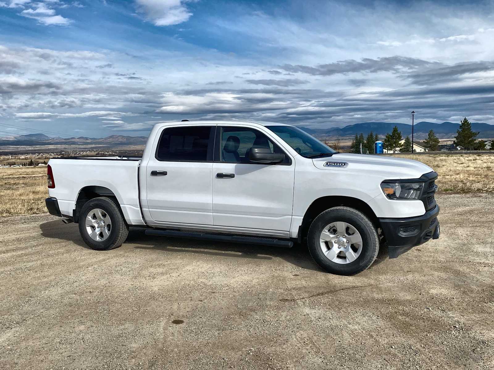 2024 Ram 1500 Tradesman 4x4 Crew Cab 57 Box 18