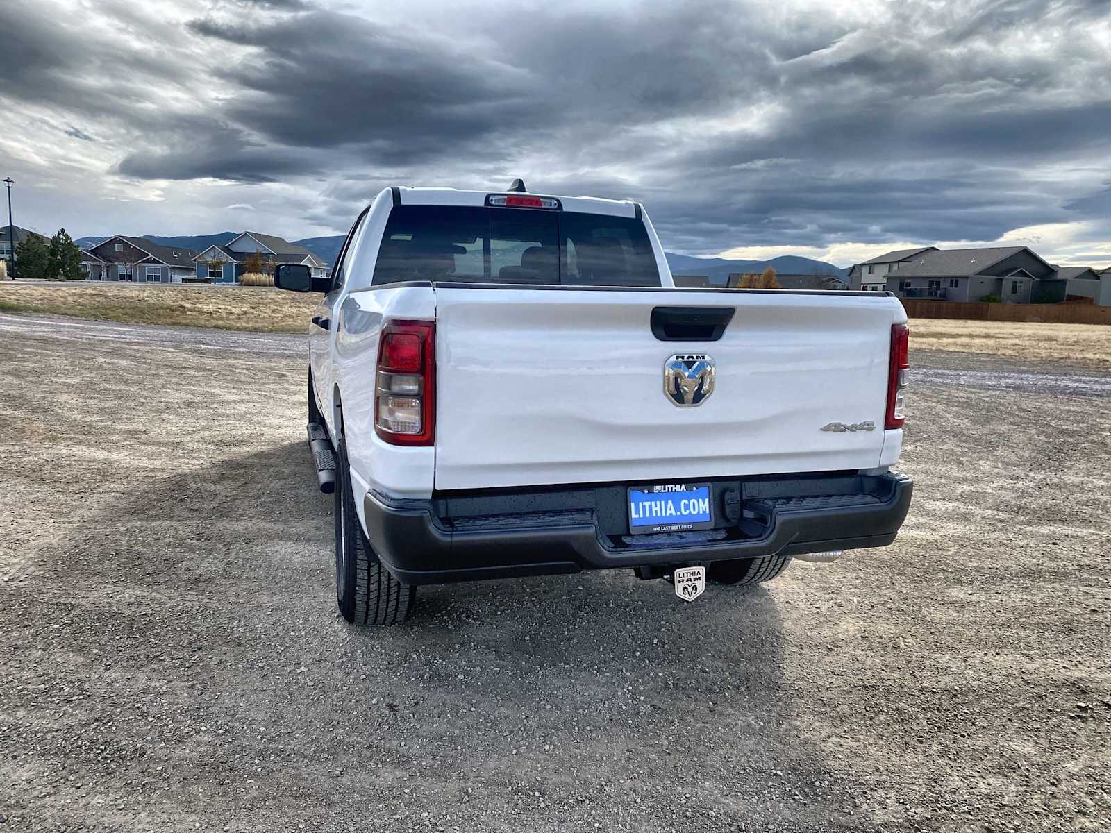 2024 Ram 1500 Tradesman 4x4 Crew Cab 57 Box 12