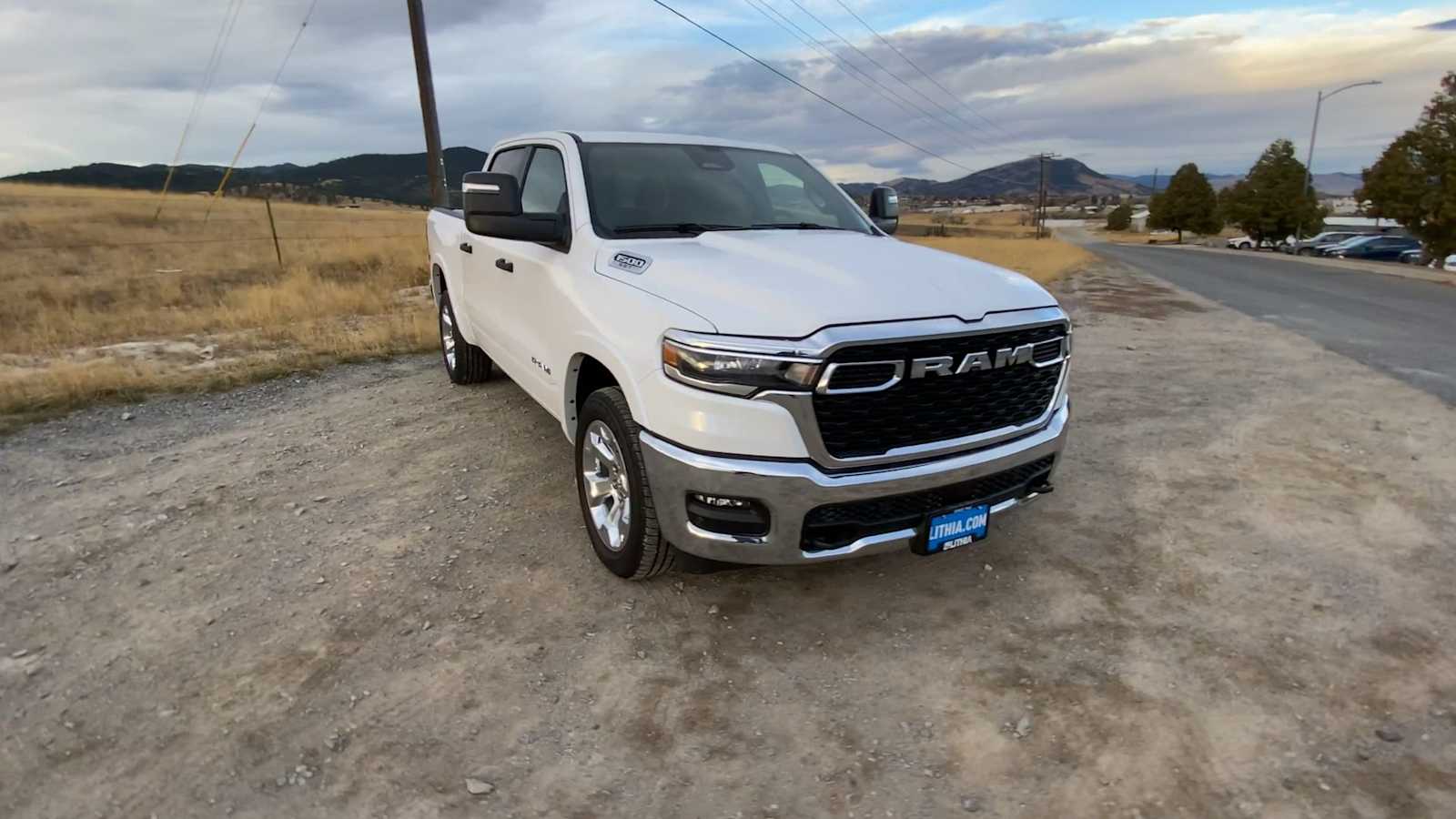 2025 Ram 1500 Big Horn 4x4 Crew Cab 57 Box 3