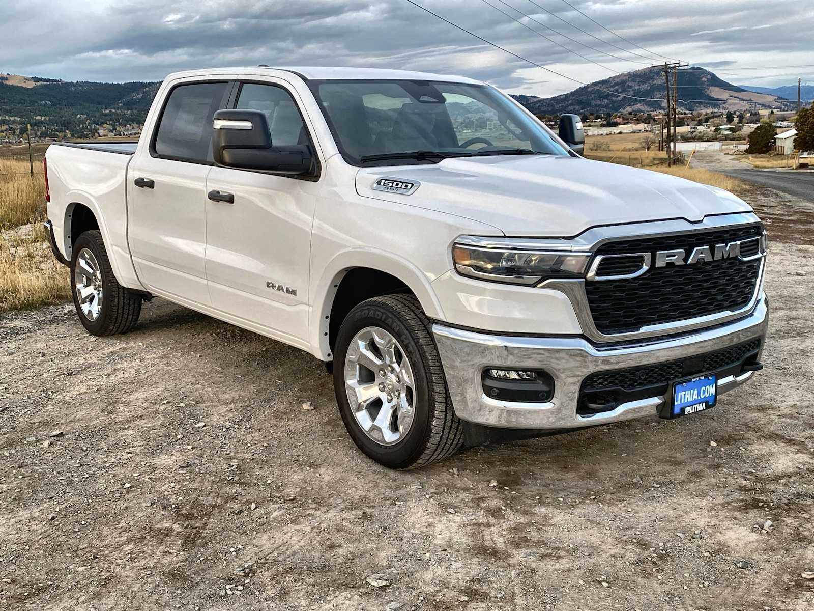 2025 Ram 1500 Big Horn 4x4 Crew Cab 57 Box 19