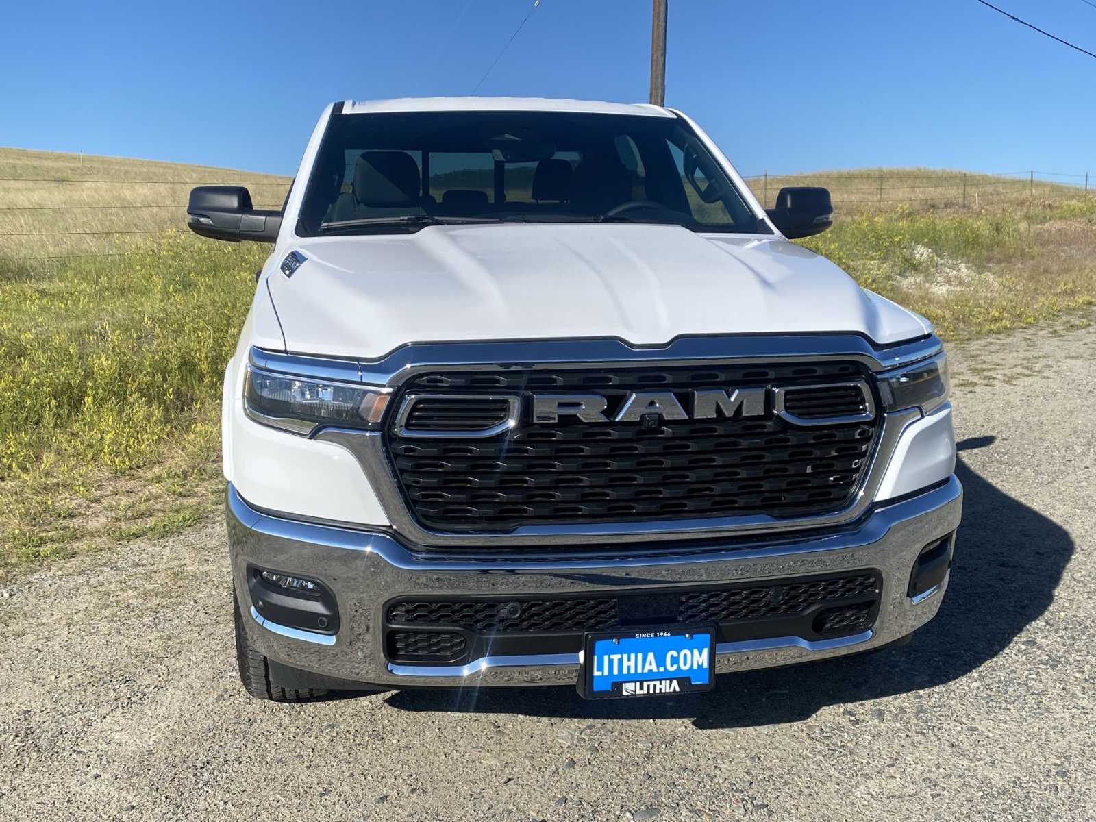 2025 Ram 1500 Big Horn 4x4 Crew Cab 57 Box 13