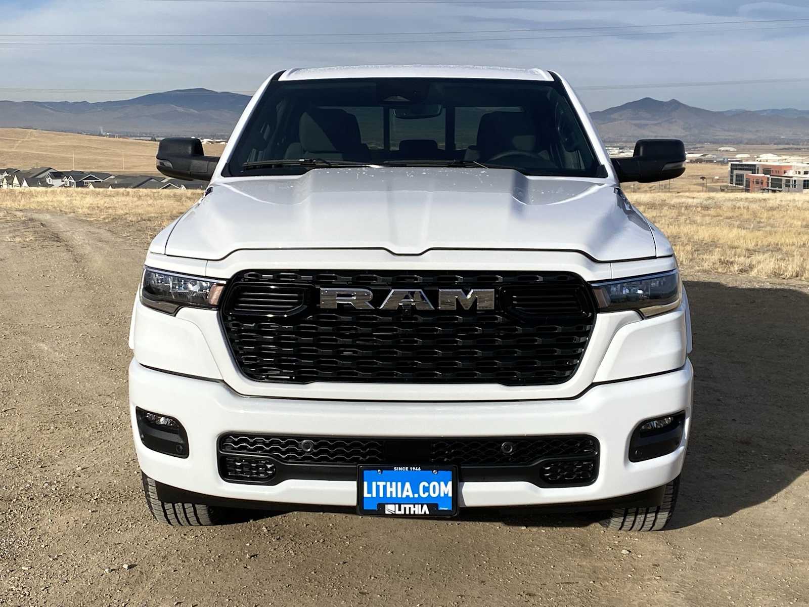 2025 Ram 1500 Big Horn 4x4 Crew Cab 57 Box 13