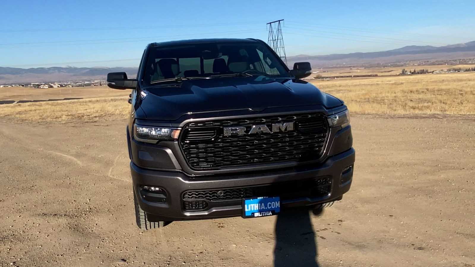 2025 Ram 1500 Big Horn 4x4 Crew Cab 57 Box 3