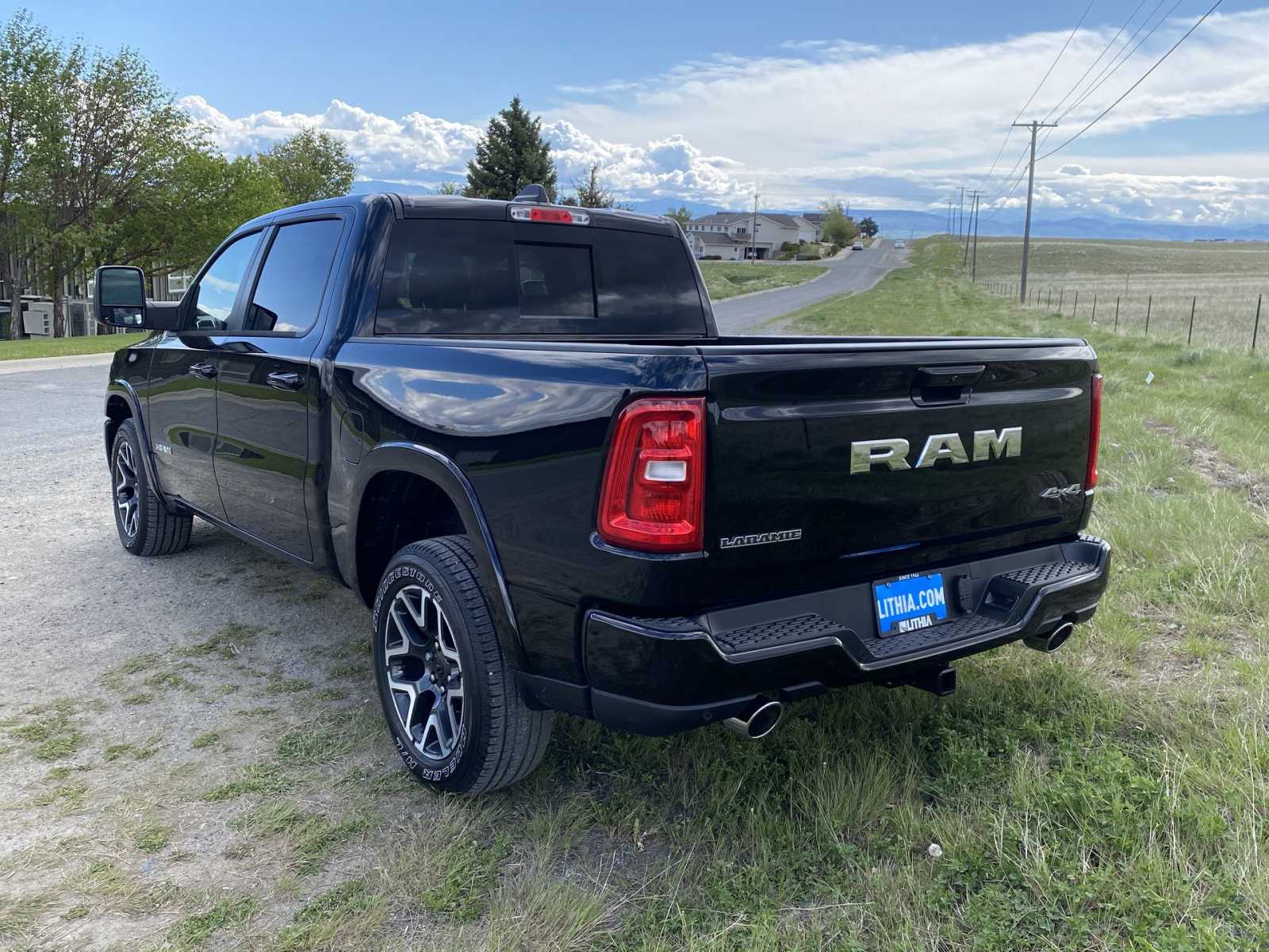 2025 Ram 1500 Laramie 4x4 Crew Cab 57 Box 11