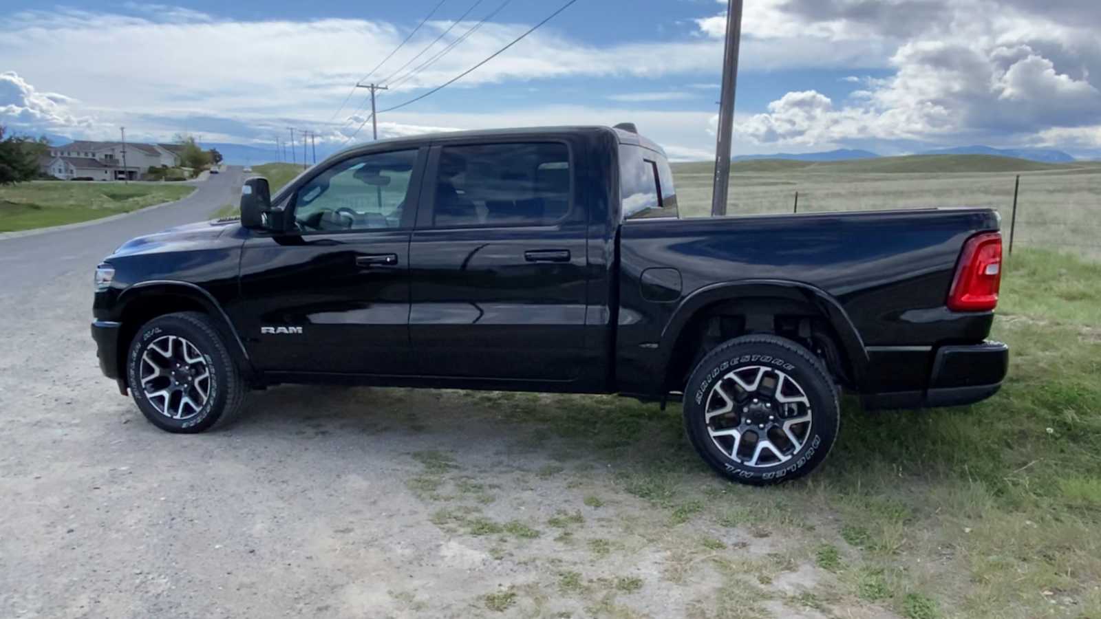 2025 Ram 1500 Laramie 4x4 Crew Cab 57 Box 6