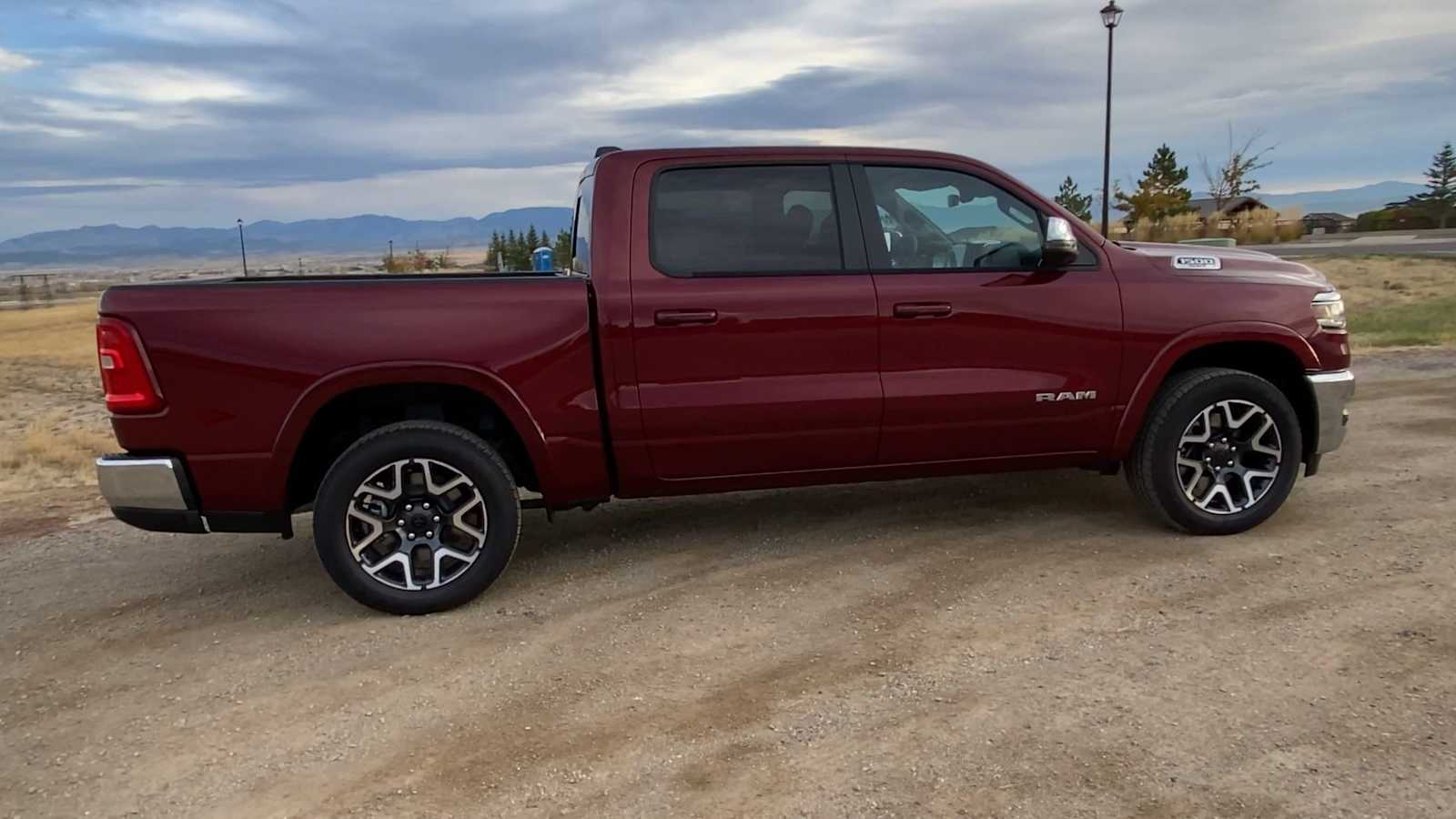 2025 Ram 1500 Laramie 4x4 Crew Cab 57 Box 9