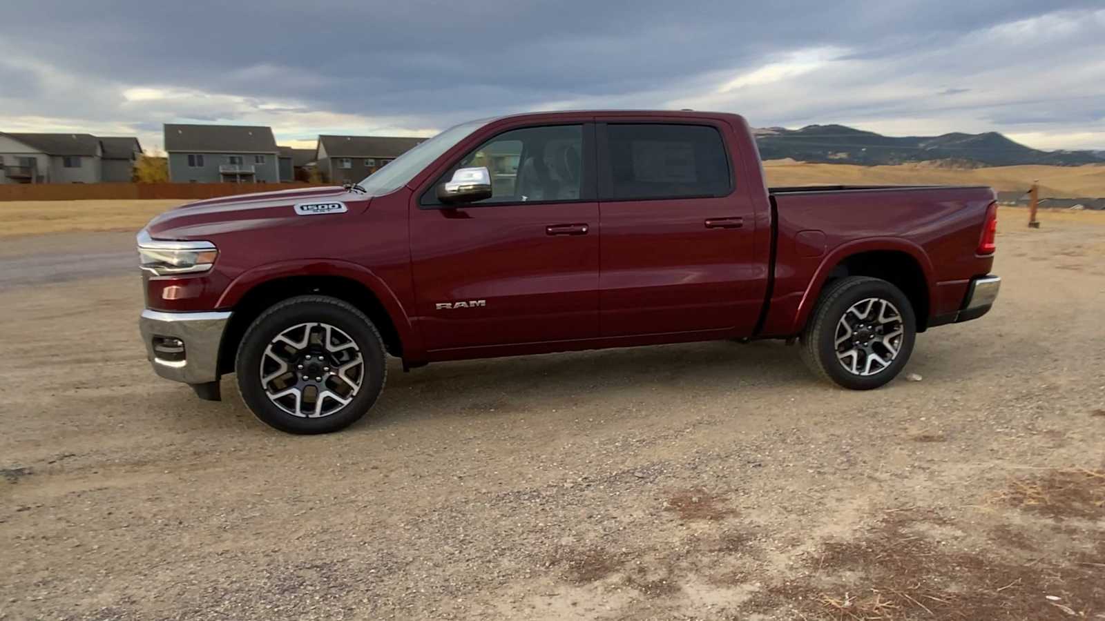 2025 Ram 1500 Laramie 4x4 Crew Cab 57 Box 5