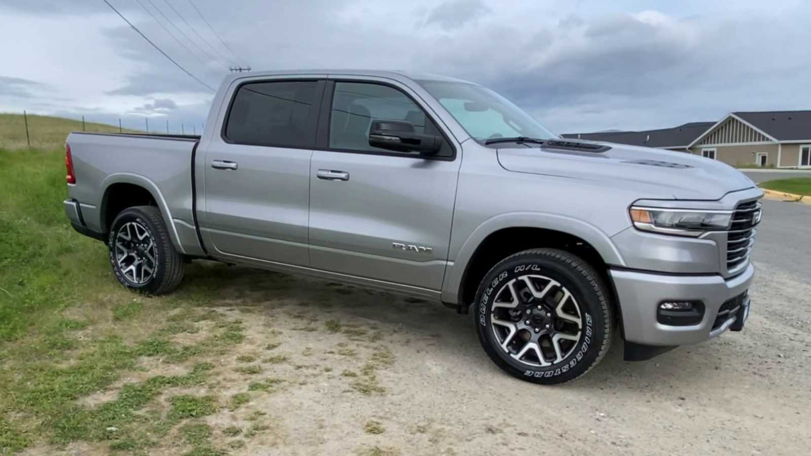 2025 Ram 1500 Laramie 4x4 Crew Cab 57 Box 2