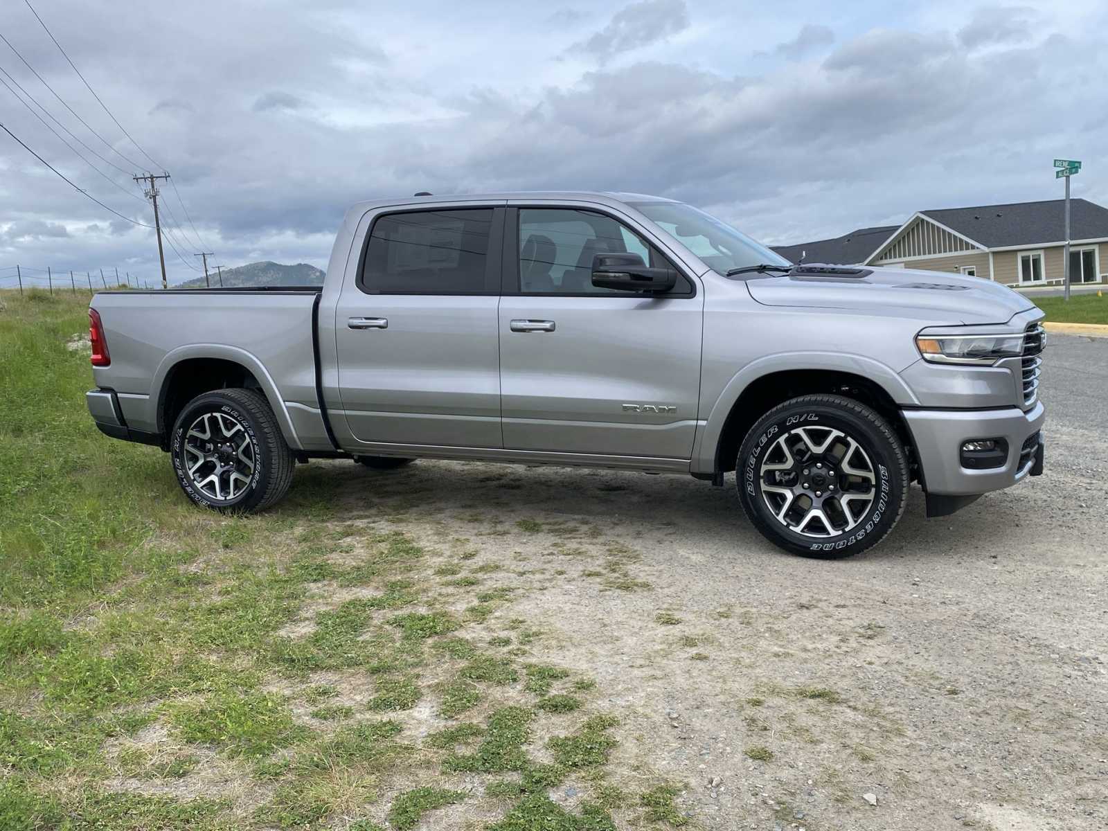 2025 Ram 1500 Laramie 4x4 Crew Cab 57 Box 21