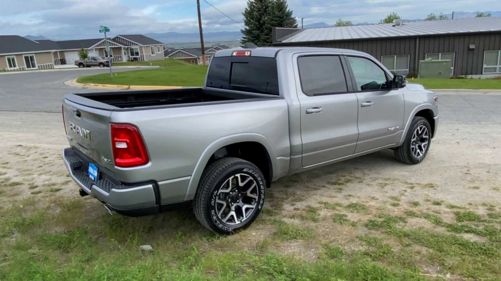 2025 Ram 1500 Laramie 4x4 Crew Cab 57 Box 8