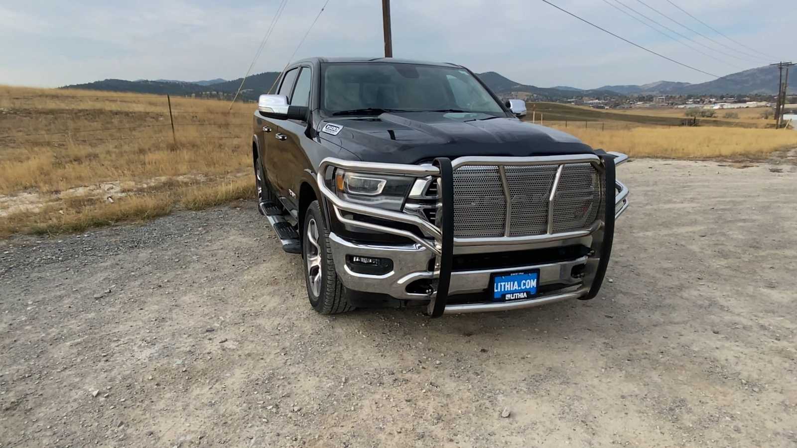 2019 Ram 1500 Laramie 4x4 Crew Cab 57 Box 3