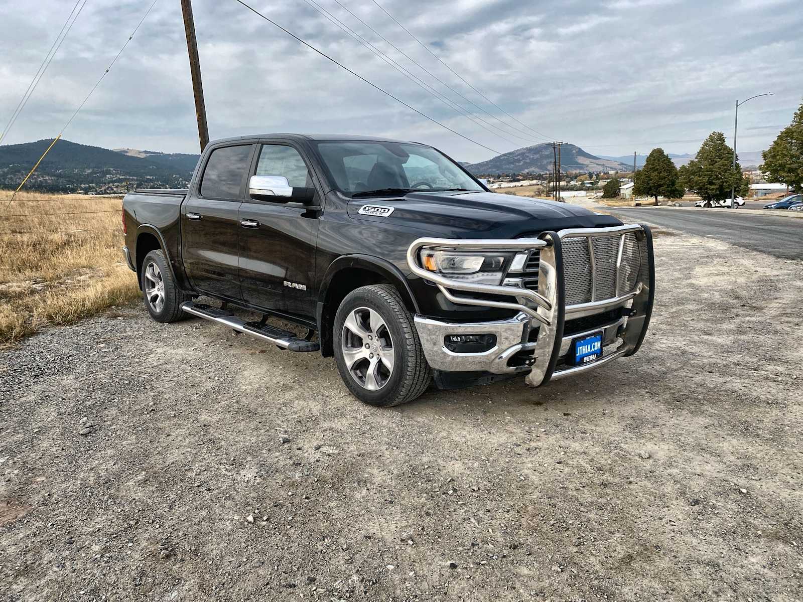 2019 Ram 1500 Laramie 4x4 Crew Cab 57 Box 17