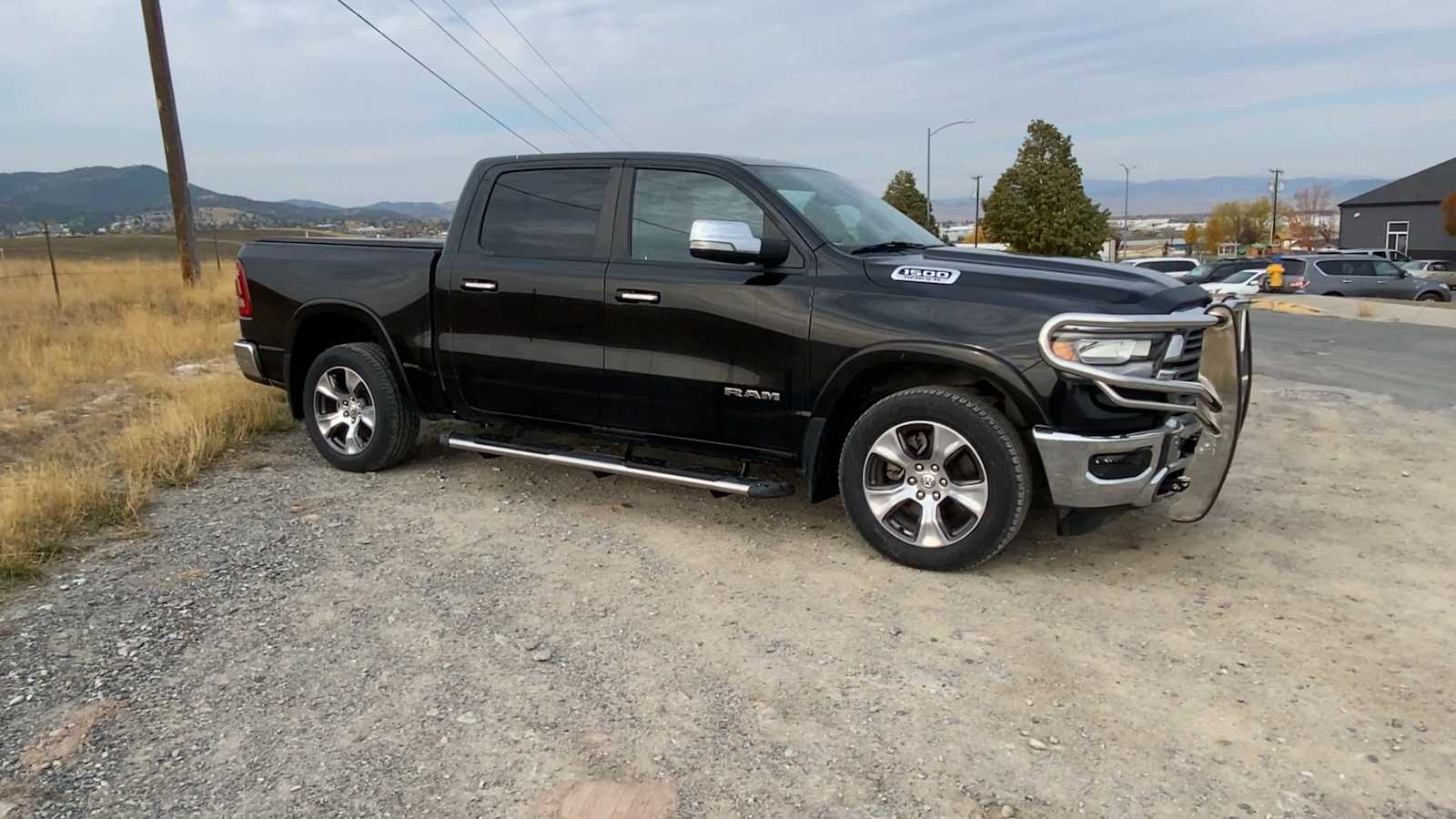 2019 Ram 1500 Laramie 4x4 Crew Cab 57 Box 2