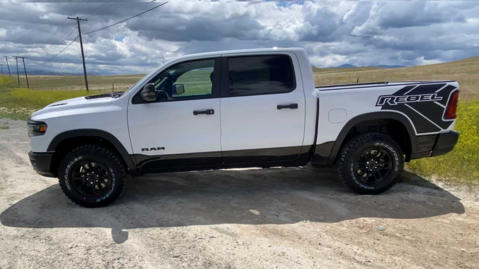 2025 Ram 1500 Rebel 4x4 Crew Cab 57 Box 9