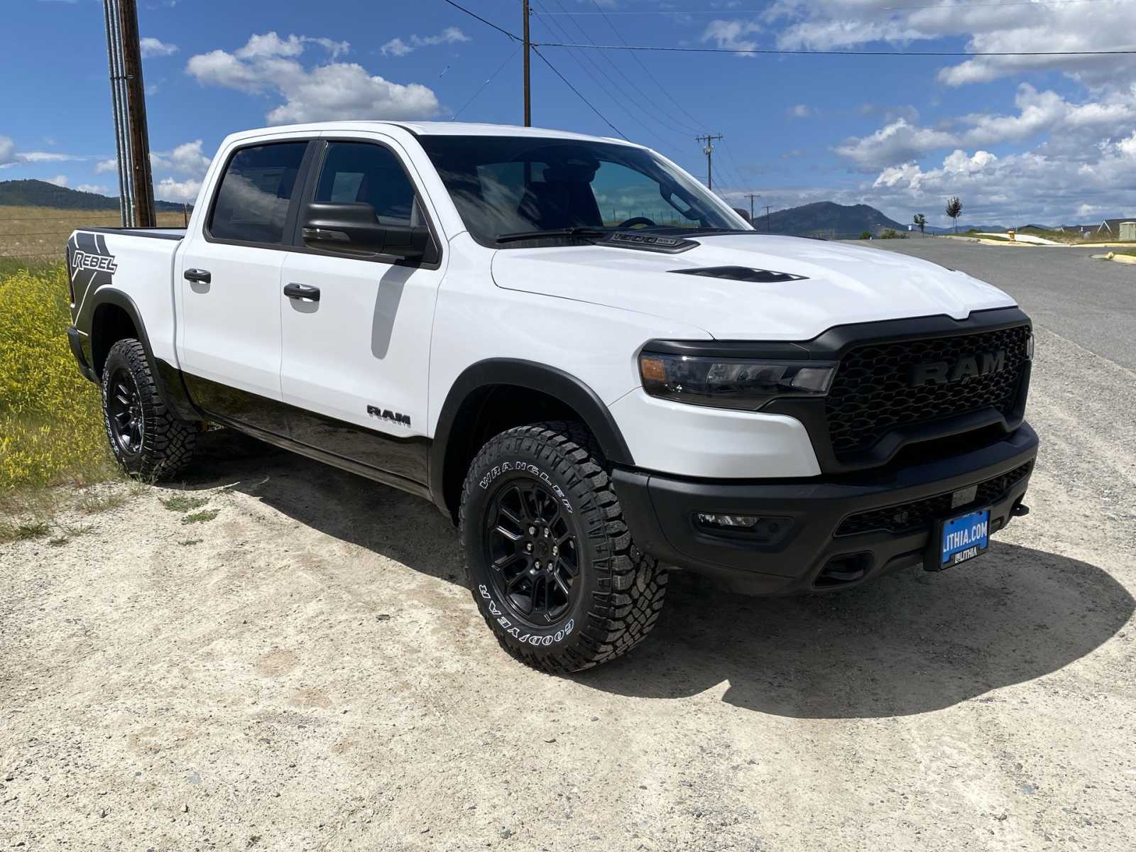 2025 Ram 1500 Rebel 4x4 Crew Cab 57 Box 18