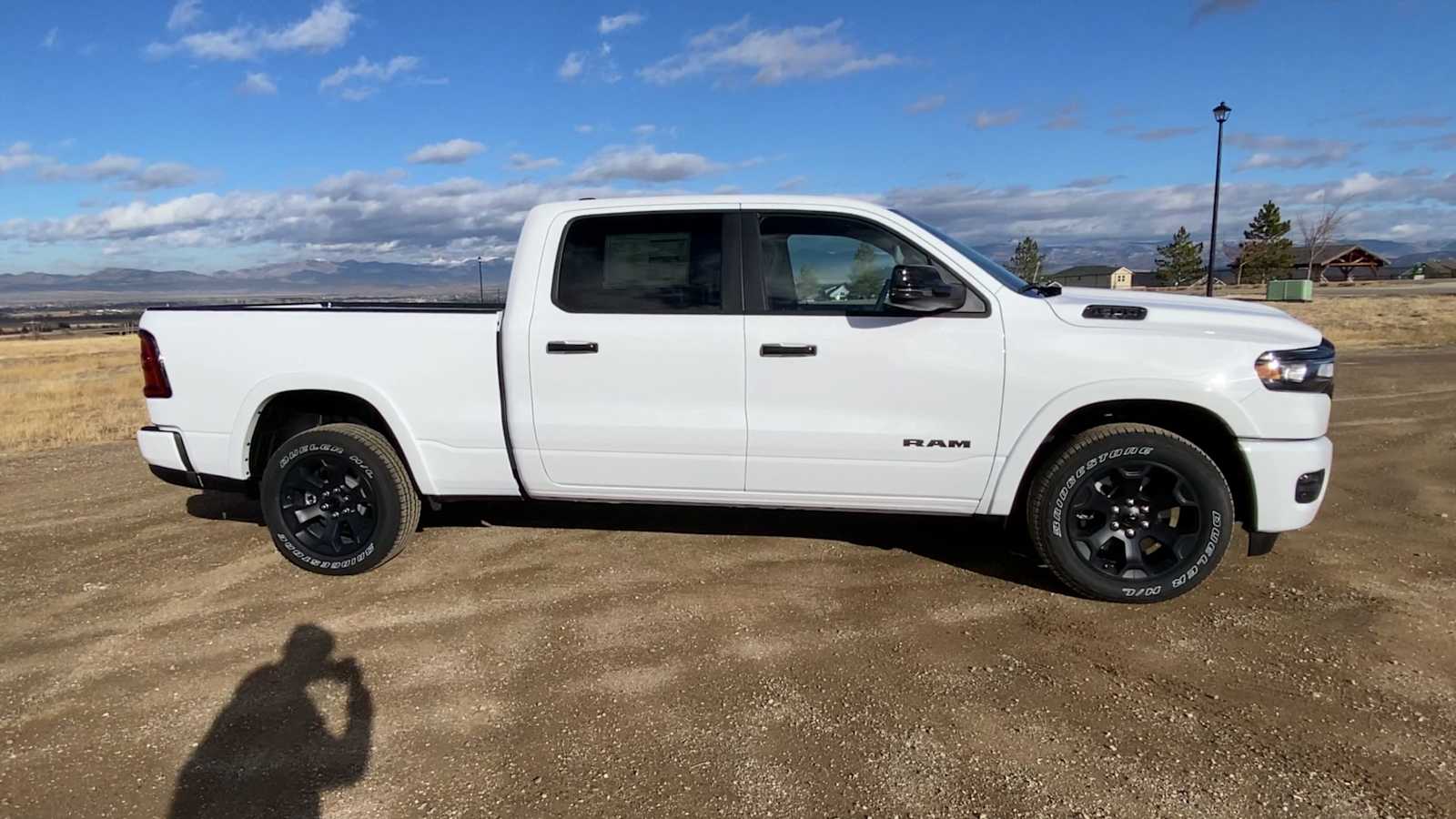 2025 Ram 1500 Big Horn 4x4 Crew Cab 64 Box 9