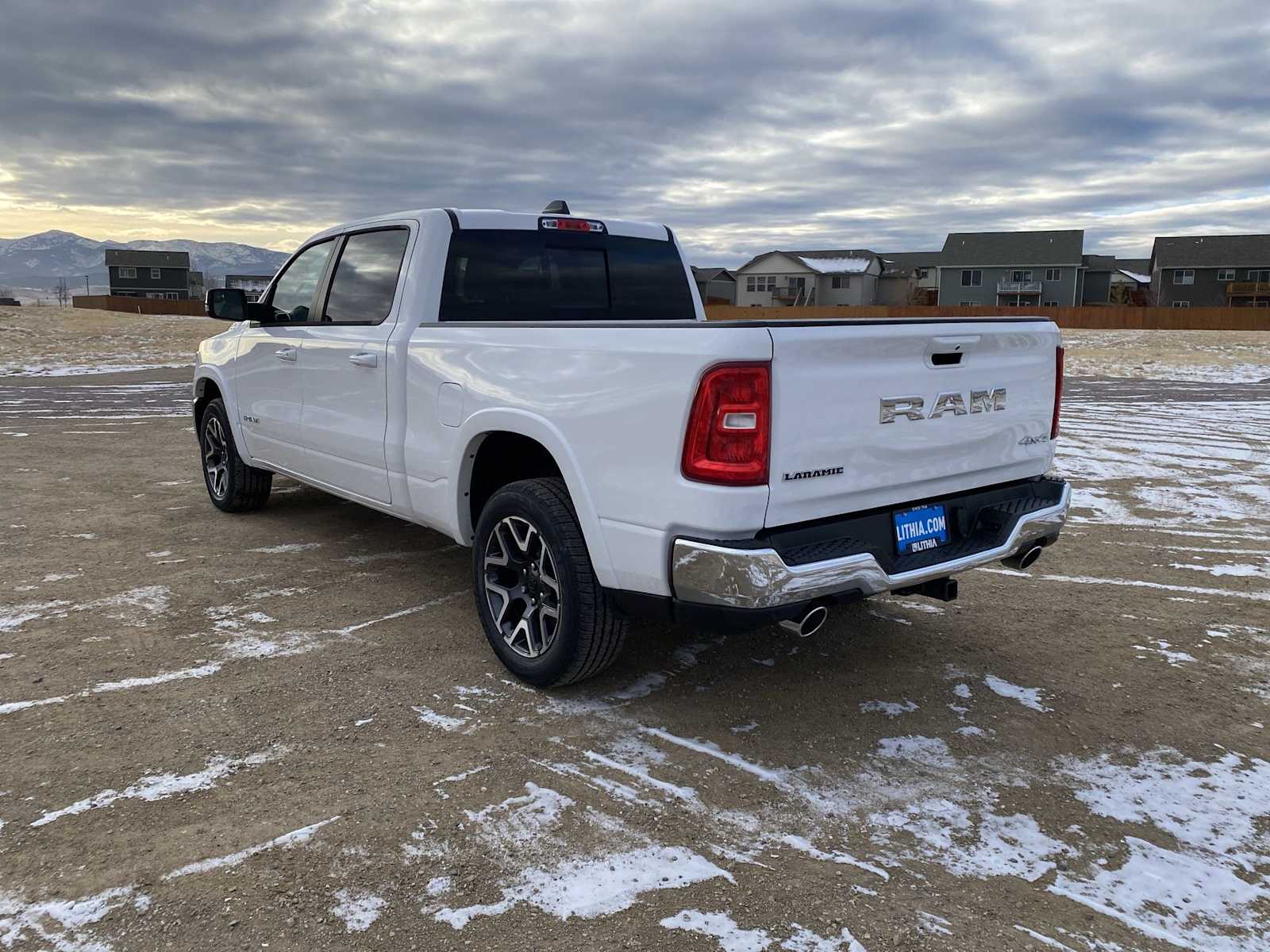 2025 Ram 1500 Laramie 4x4 Crew Cab 64 Box 11