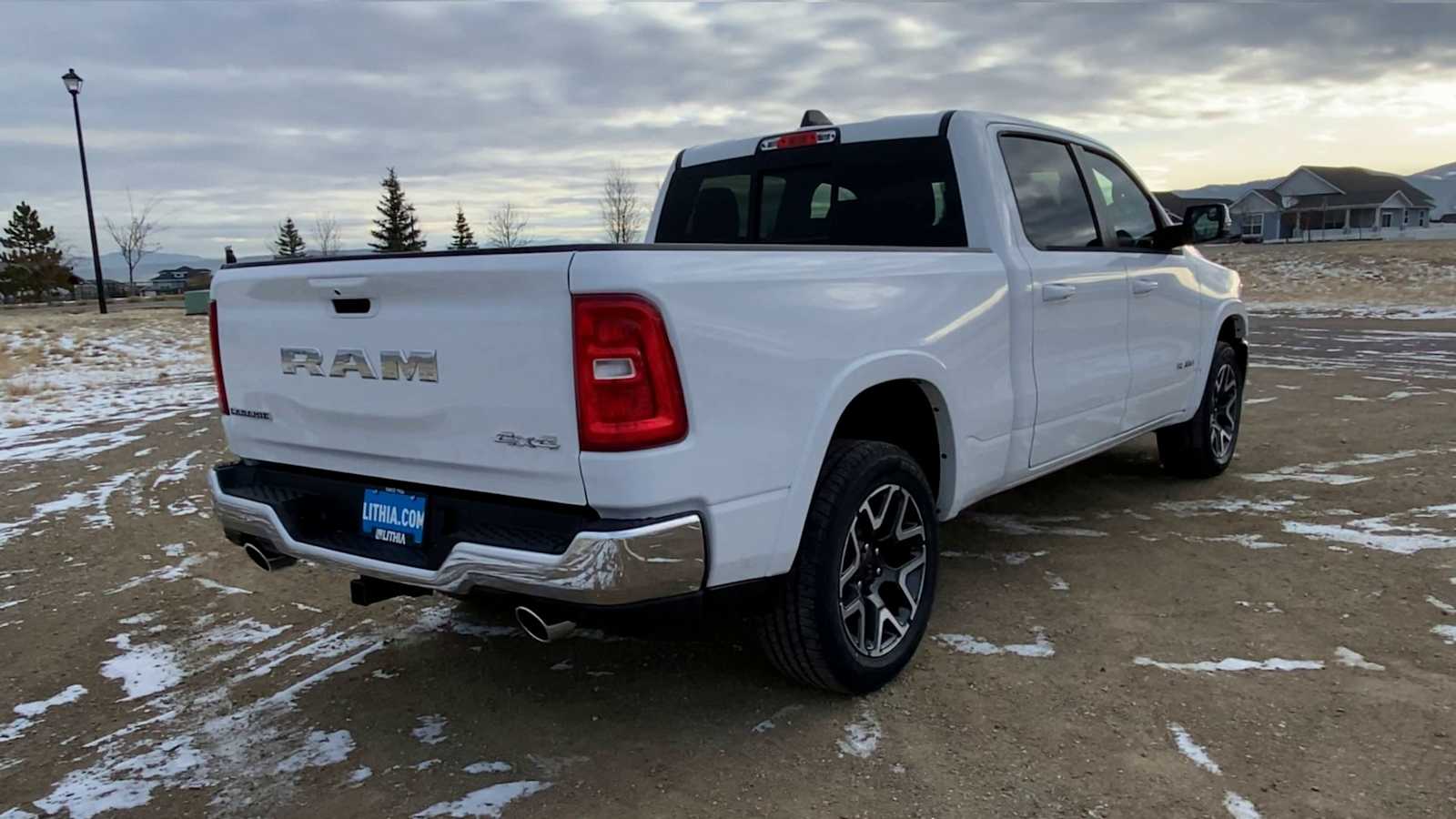 2025 Ram 1500 Laramie 4x4 Crew Cab 64 Box 8