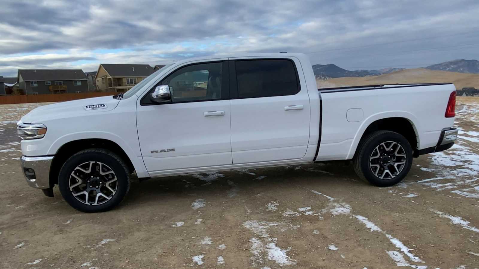 2025 Ram 1500 Laramie 4x4 Crew Cab 64 Box 5