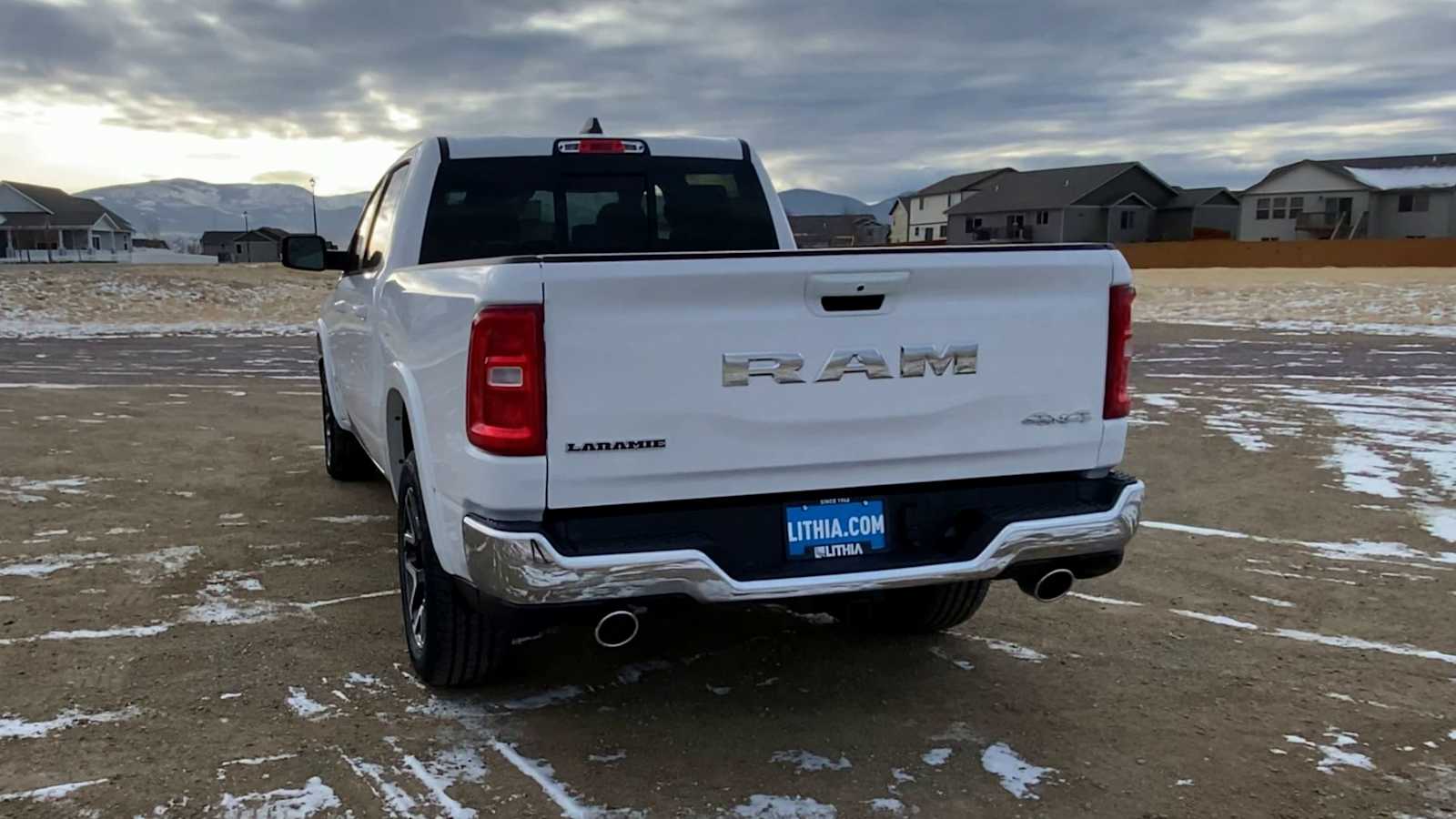 2025 Ram 1500 Laramie 4x4 Crew Cab 64 Box 7