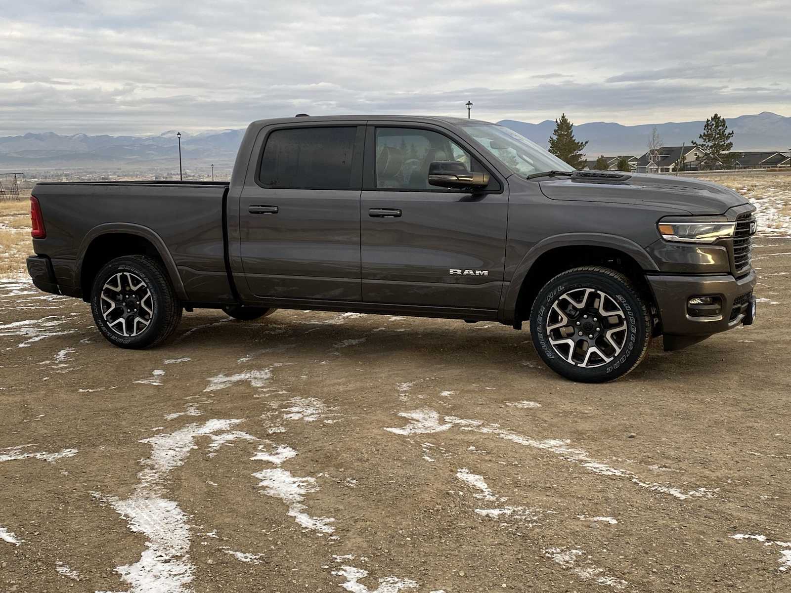 2025 Ram 1500 Laramie 4x4 Crew Cab 64 Box 20