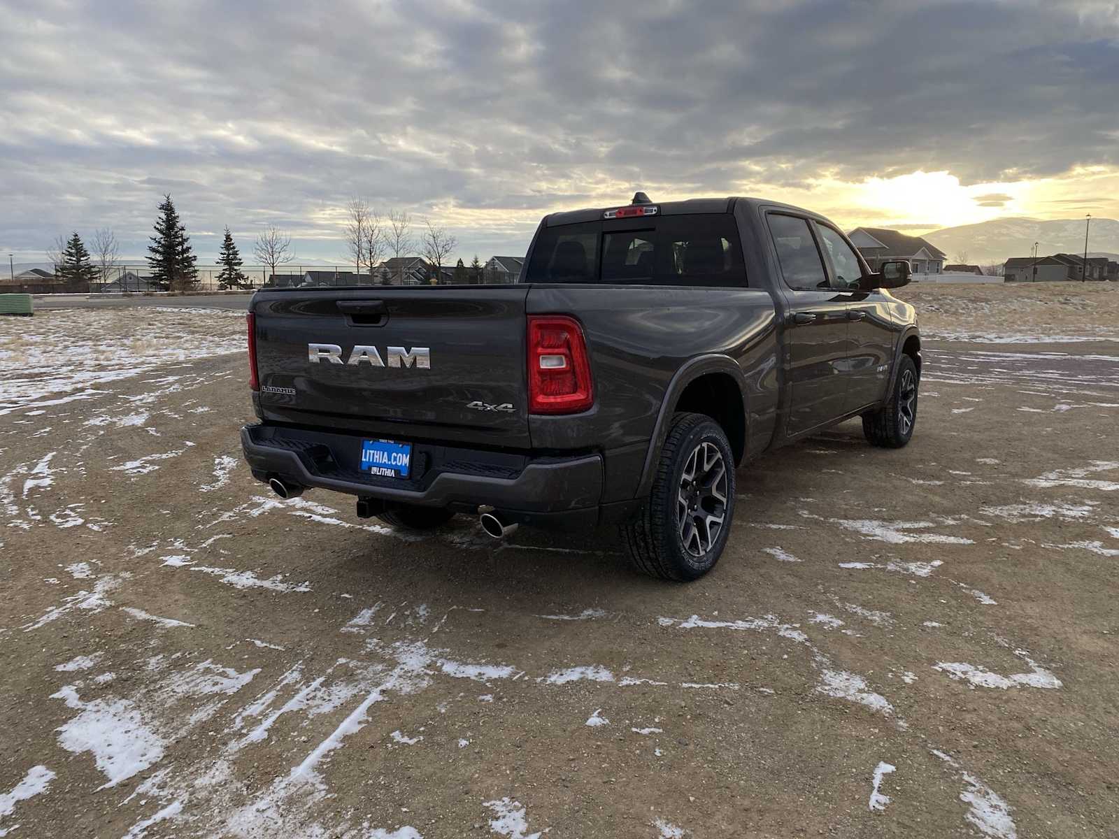 2025 Ram 1500 Laramie 4x4 Crew Cab 64 Box 12