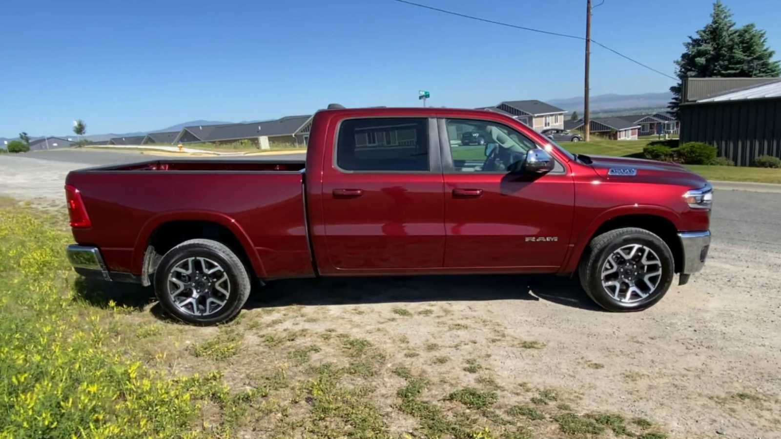 2025 Ram 1500 Laramie 4x4 Crew Cab 64 Box 9