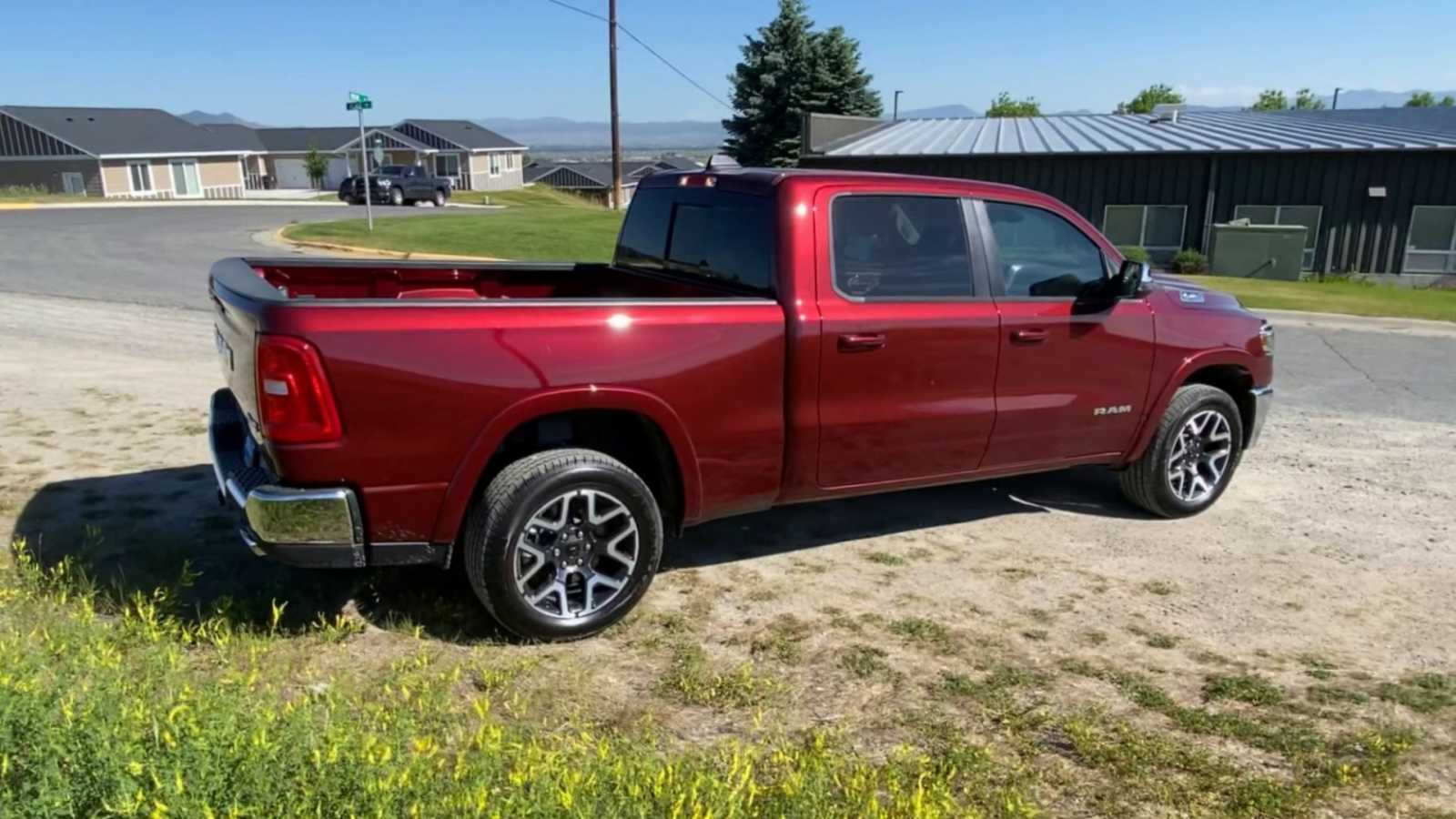 2025 Ram 1500 Laramie 4x4 Crew Cab 64 Box 8