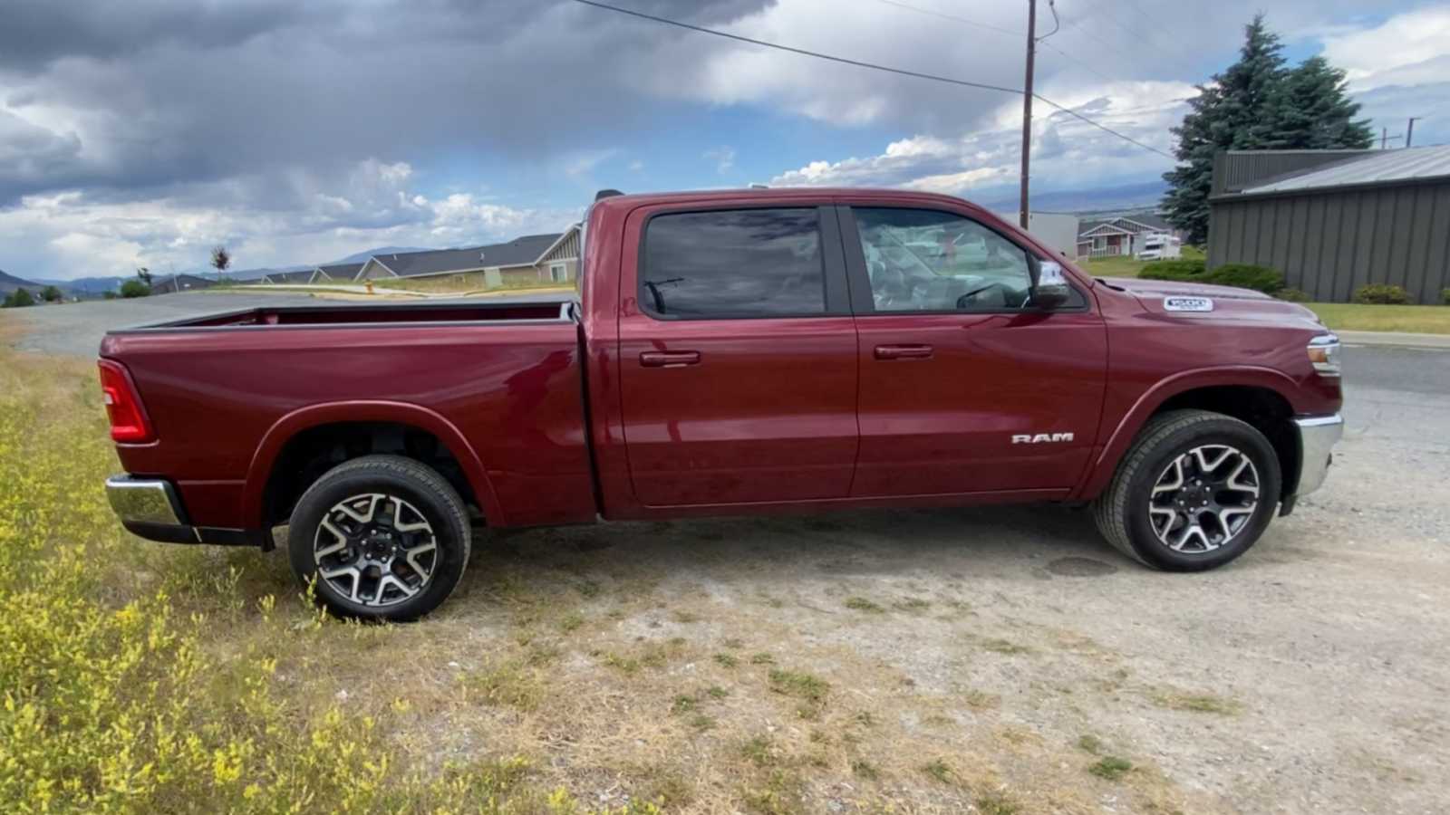 2025 Ram 1500 Laramie 4x4 Crew Cab 64 Box 9