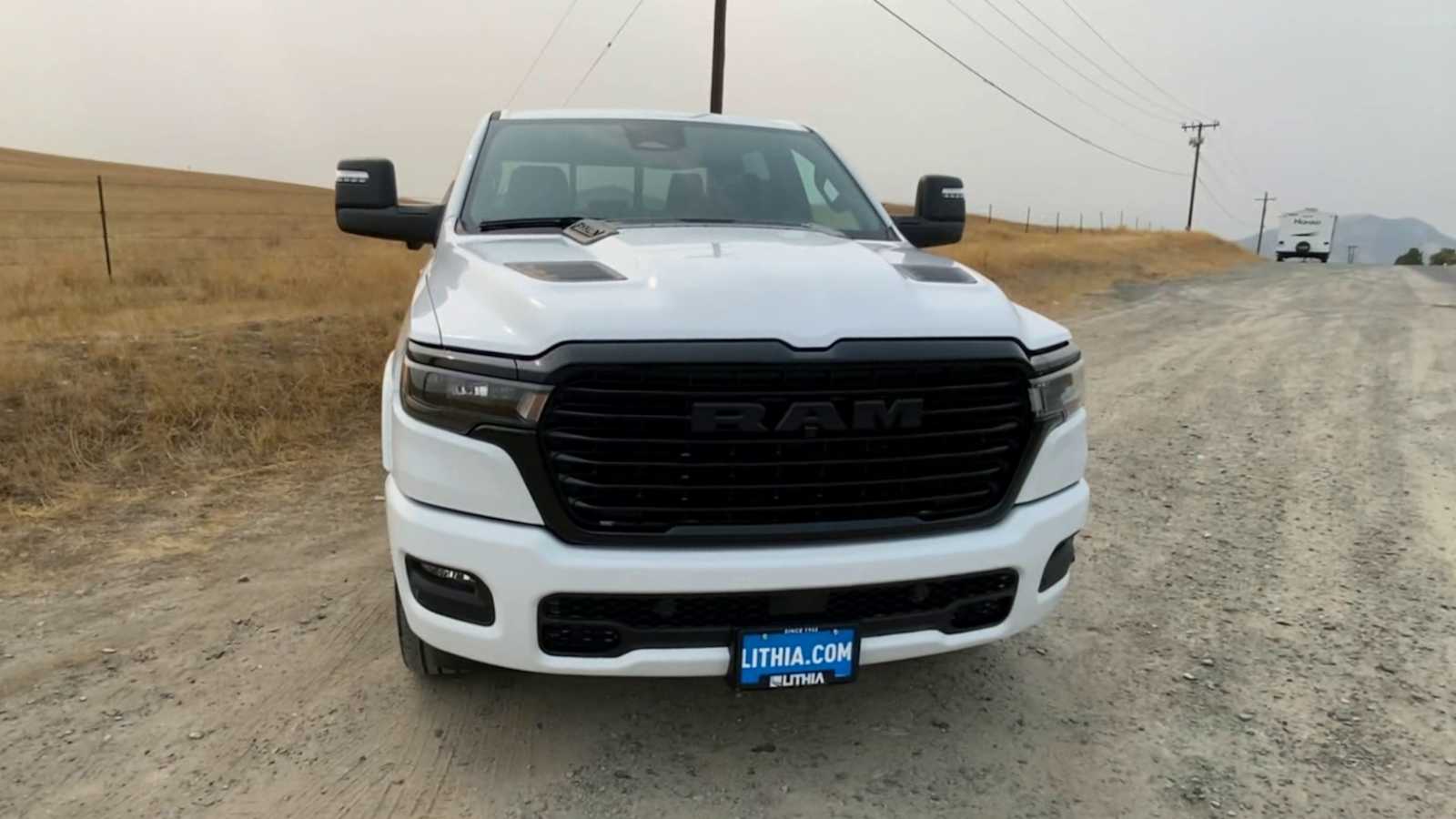 2025 Ram 1500 Laramie 4x4 Crew Cab 64 Box 3