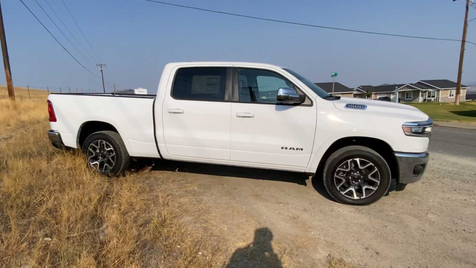 2025 Ram 1500 Laramie 4x4 Crew Cab 64 Box 2