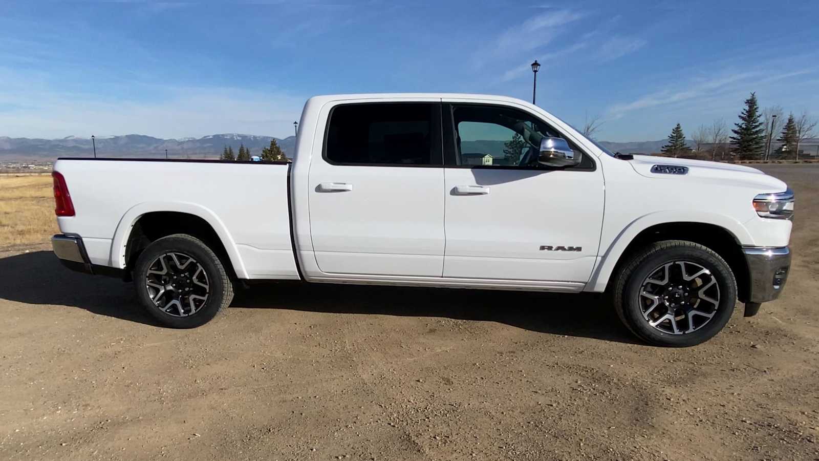 2025 Ram 1500 Laramie 4x4 Crew Cab 64 Box 9