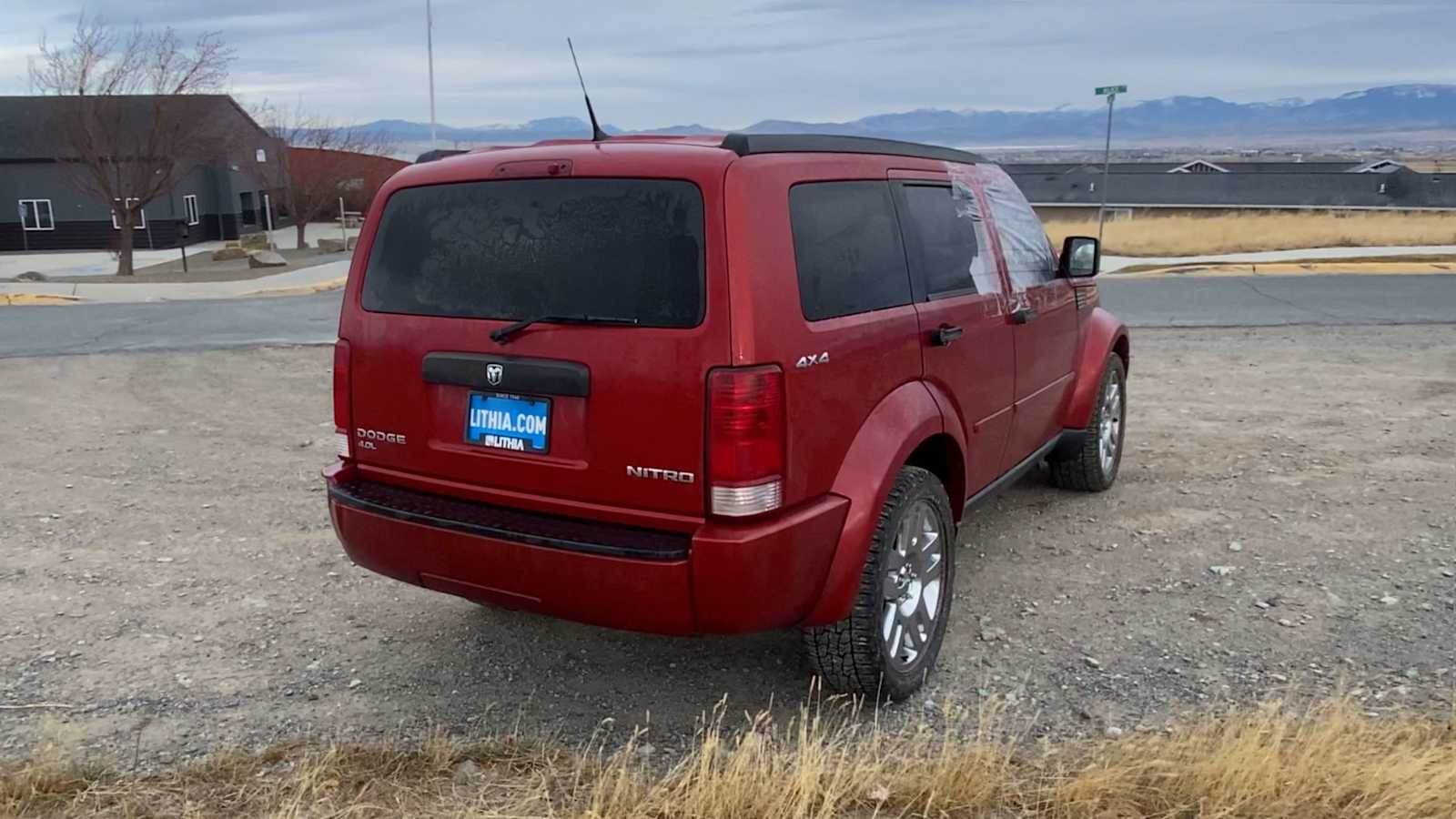 2011 Dodge Nitro Heat 8