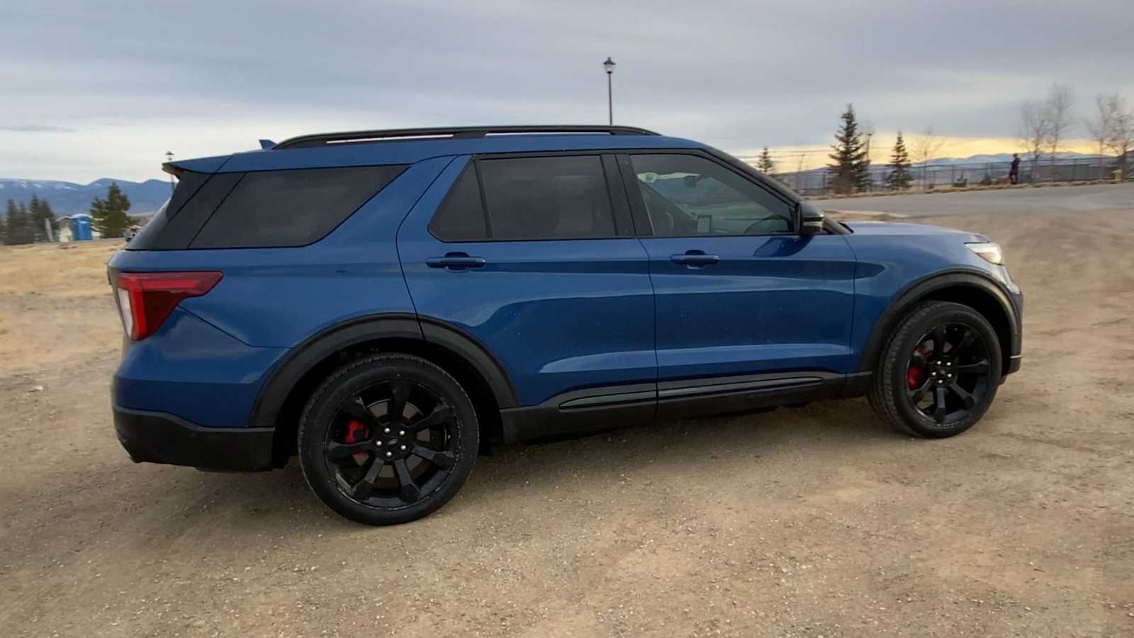 2020 Ford Explorer ST 9