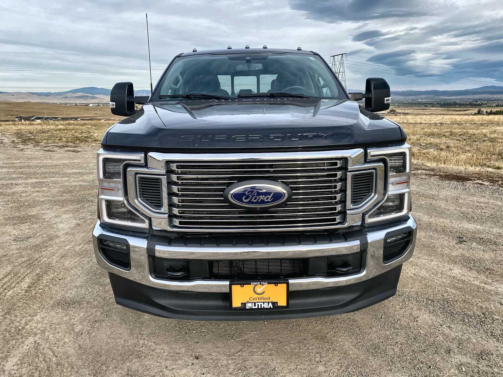 2021 Ford Super Duty F-350 DRW LARIAT 4WD Crew Cab 8 Box 13