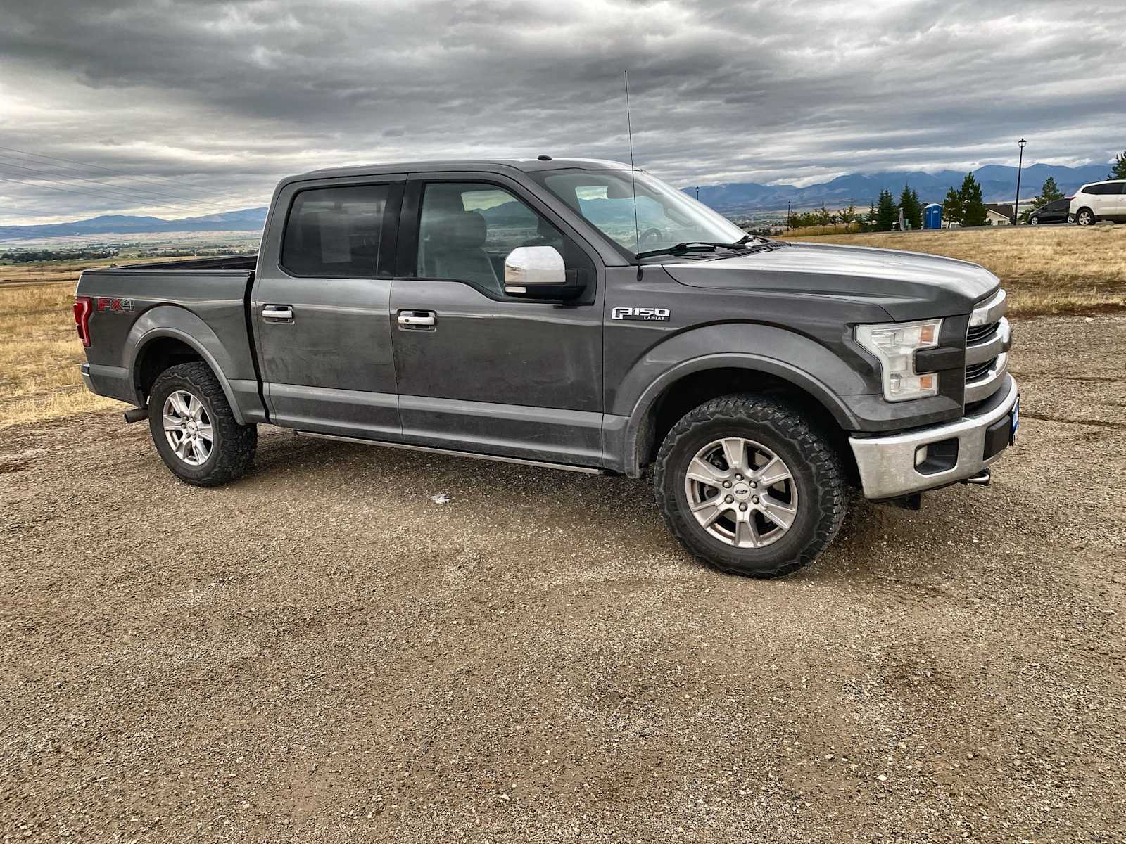 2015 Ford F-150 Lariat 4WD SuperCrew 145 16