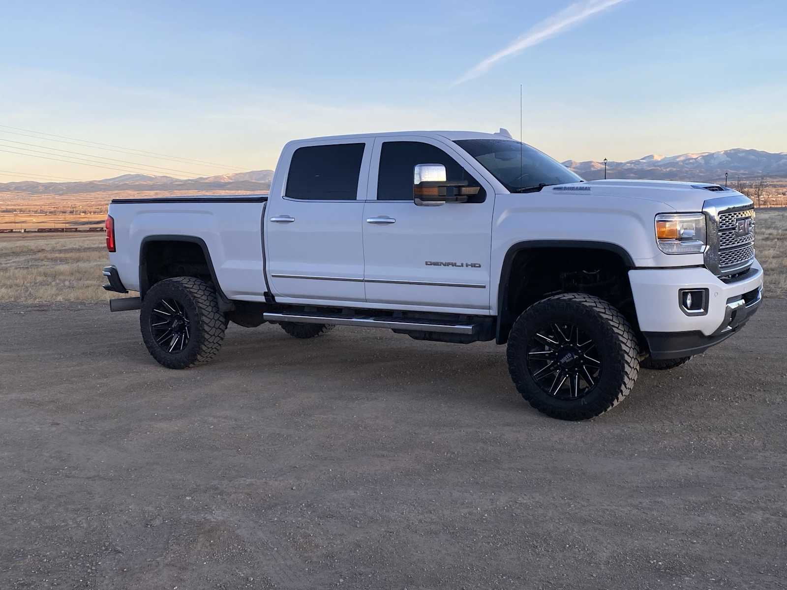 2018 GMC Sierra 2500HD Denali 4WD Crew Cab 153.7 21