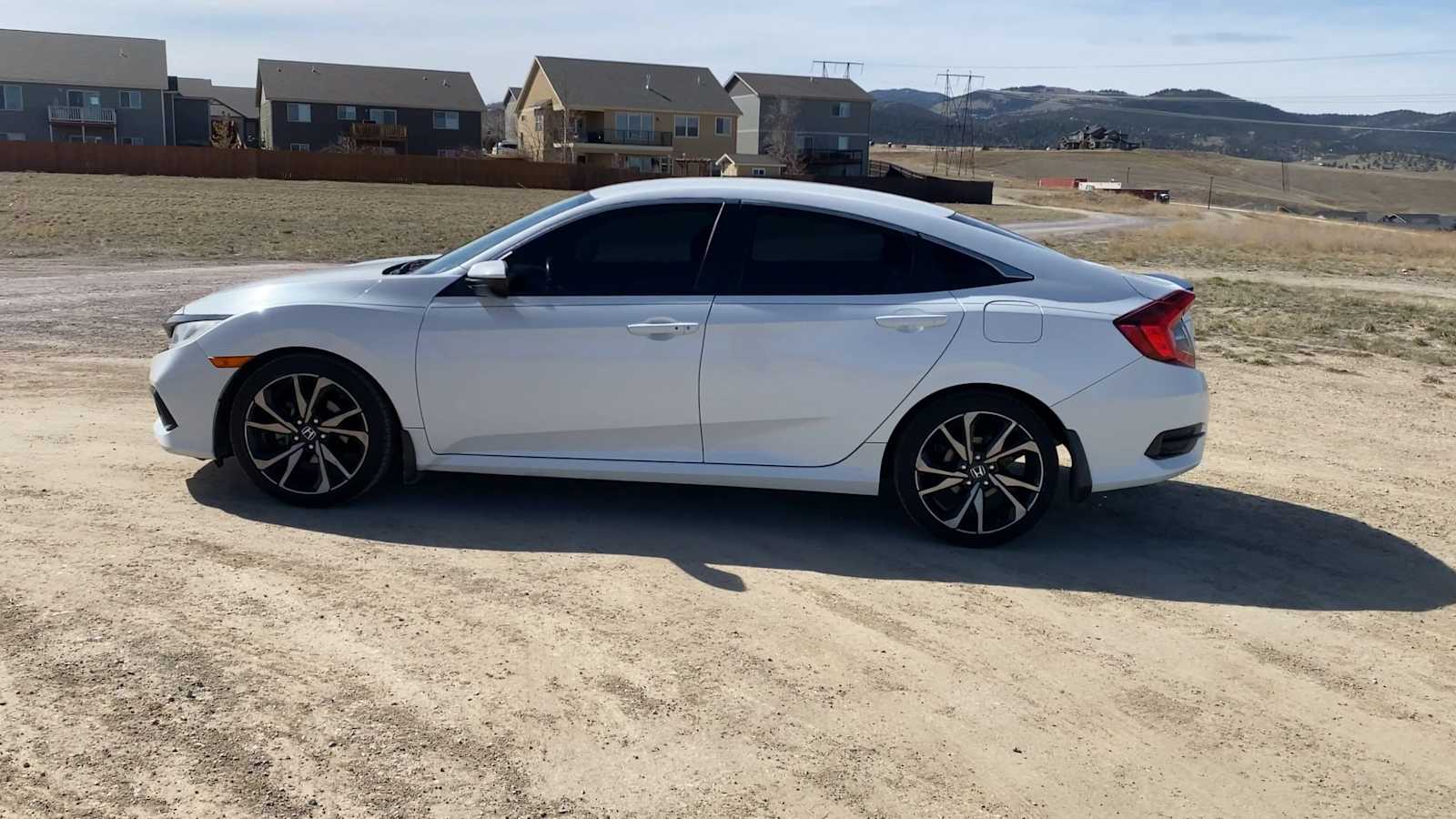 View vehicle photo 5