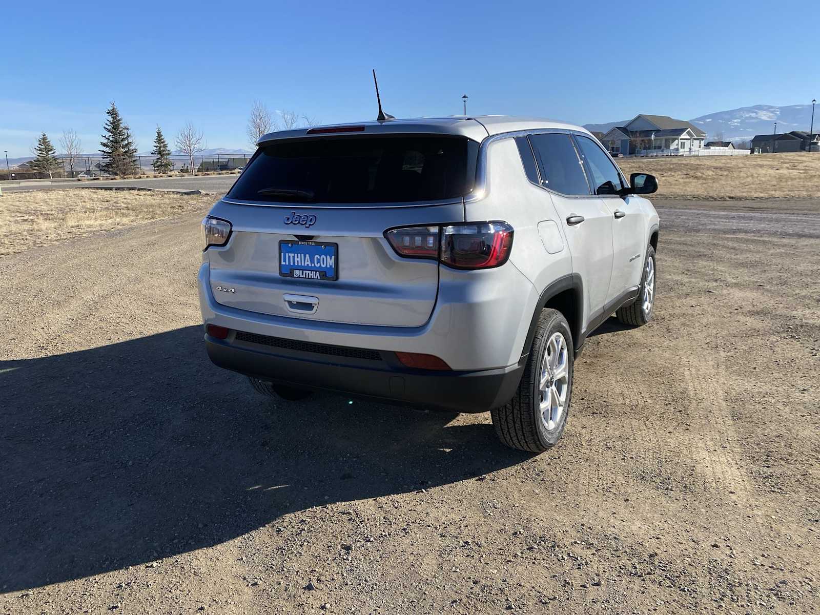 2025 Jeep Compass Sport 12