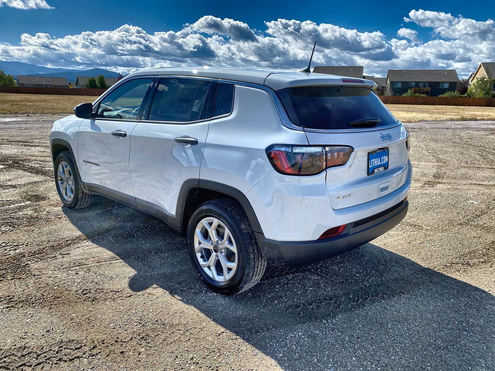 2025 Jeep Compass Sport 11