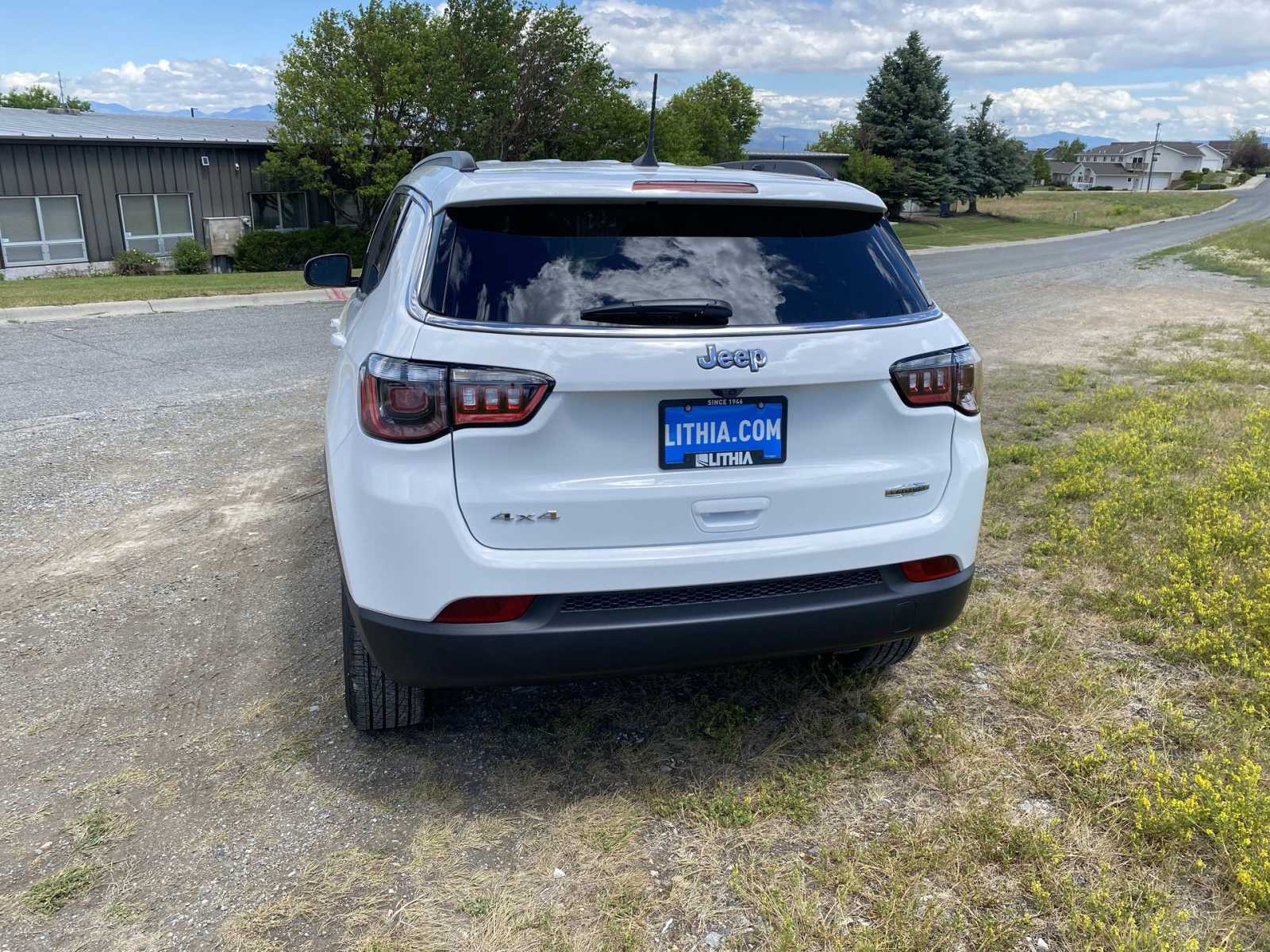 2024 Jeep Compass Latitude 12