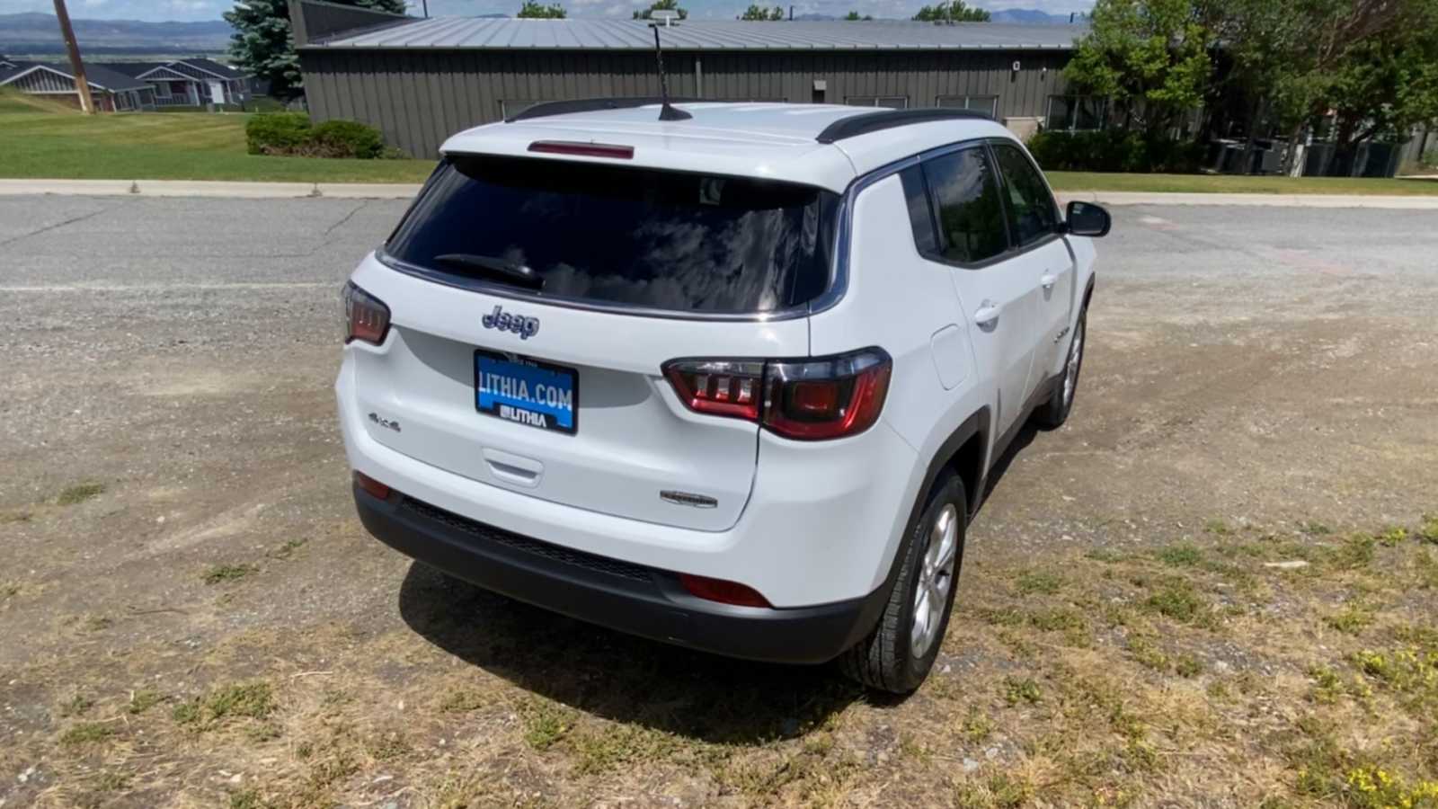 2024 Jeep Compass Latitude 8