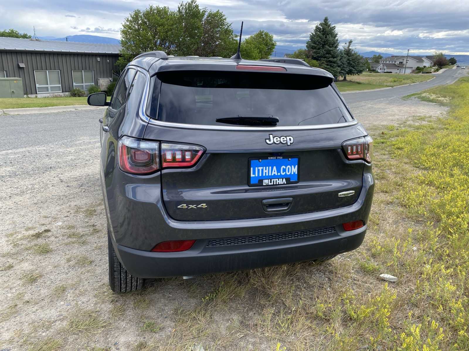 2024 Jeep Compass Latitude 12