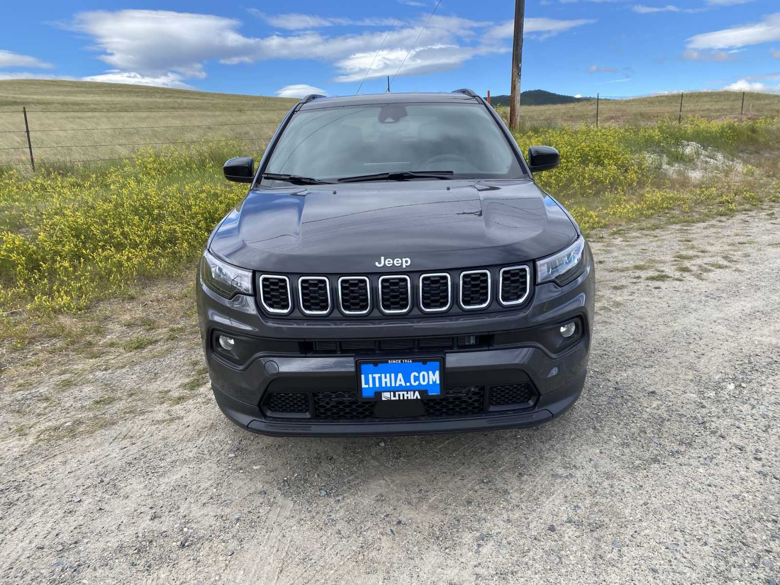 2024 Jeep Compass Latitude 13