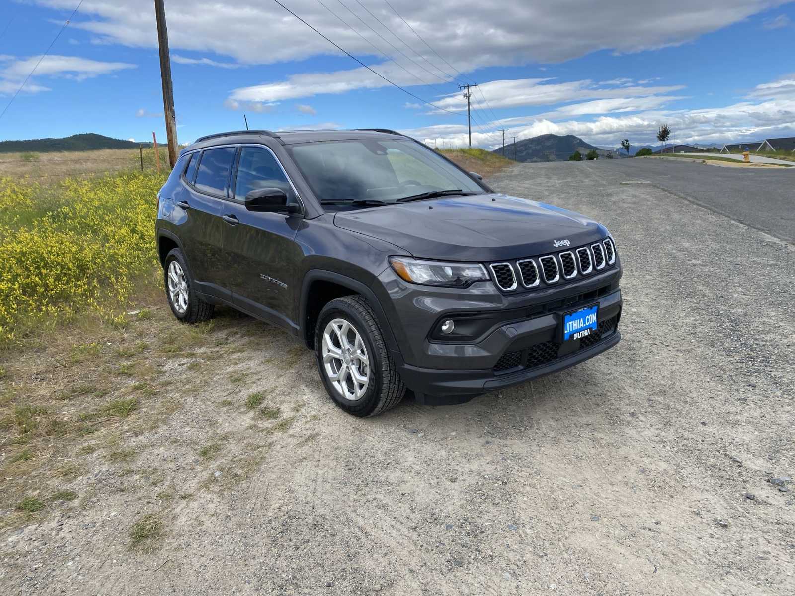 2024 Jeep Compass Latitude 18