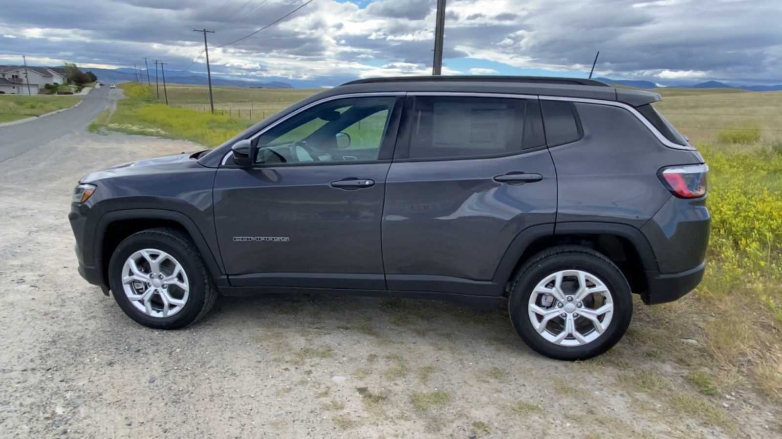 2024 Jeep Compass Latitude 6