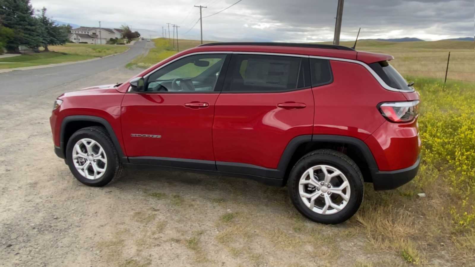 2024 Jeep Compass Latitude 6